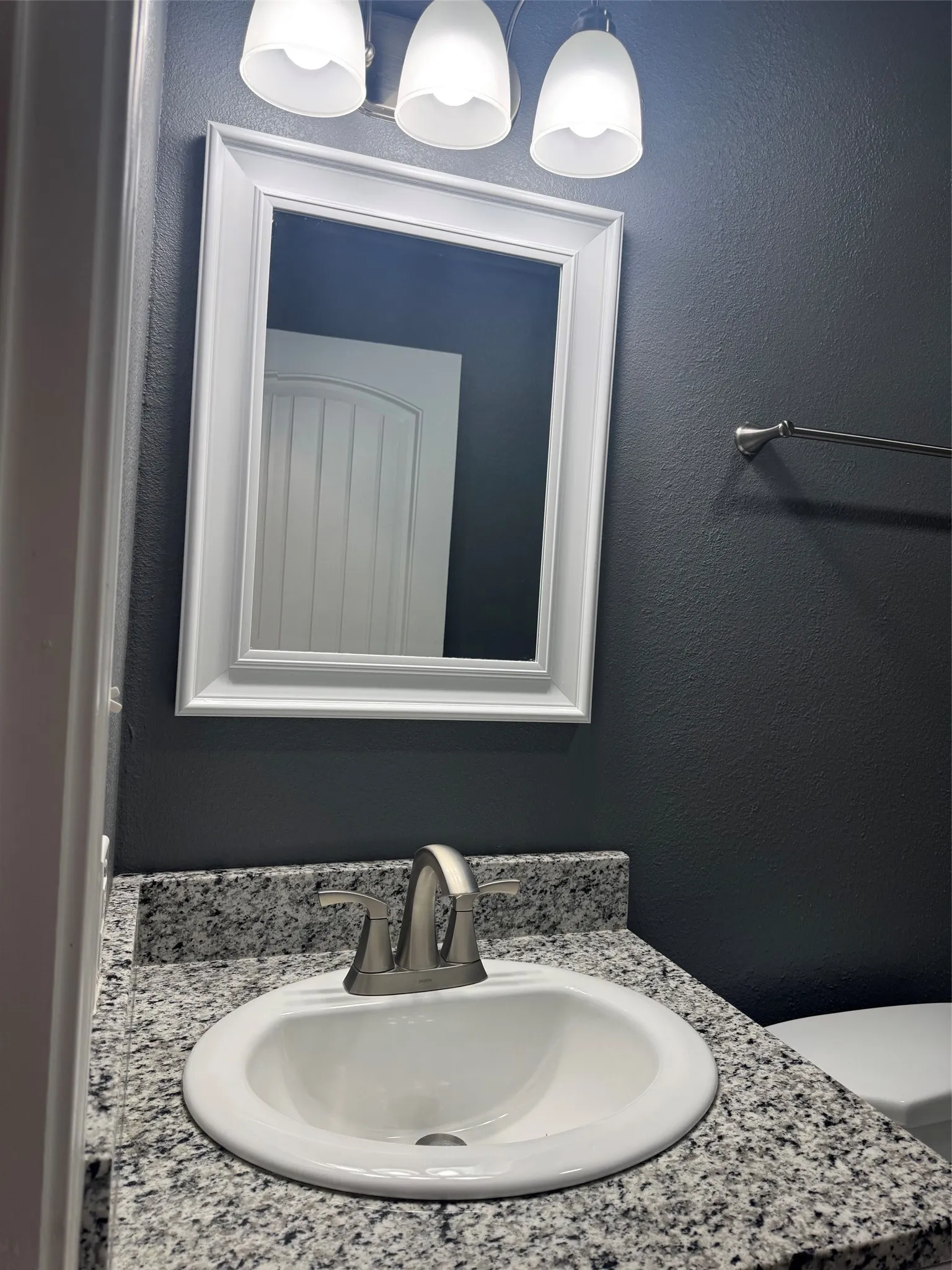 Single Family Residence For Rent in Hood County , 2923 River Ridge Court, Granbury, Texas 76048, 3 Bedroom, 2 Bathroom, 2 Garage spaces, 1,364 Sqft, built in 2020, mls#21374385, Real Estate Agent in Granbury, Homes For Rent in Hood county, Homes For Rent in Granbury, Realtor in Granbury Texas, Real Estate Brokerage Independent Realty Texas, Luminita Cordes Realtor
