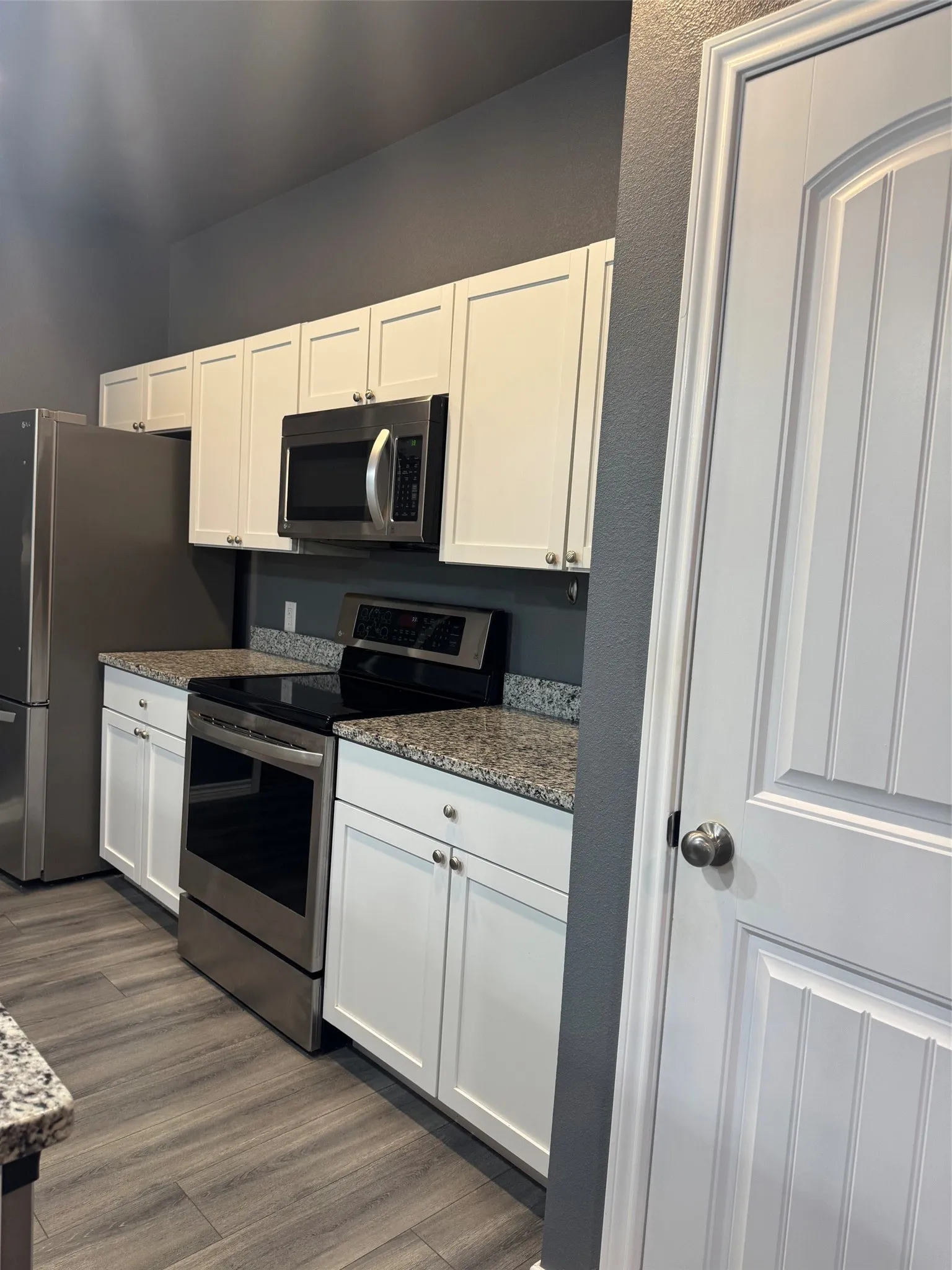 Single Family Residence For Rent in Hood County , 2923 River Ridge Court, Granbury, Texas 76048, 3 Bedroom, 2 Bathroom, 2 Garage spaces, 1,364 Sqft, built in 2020, mls#21374385, Real Estate Agent in Granbury, Homes For Rent in Hood county, Homes For Rent in Granbury, Realtor in Granbury Texas, Real Estate Brokerage Independent Realty Texas, Luminita Cordes Realtor
