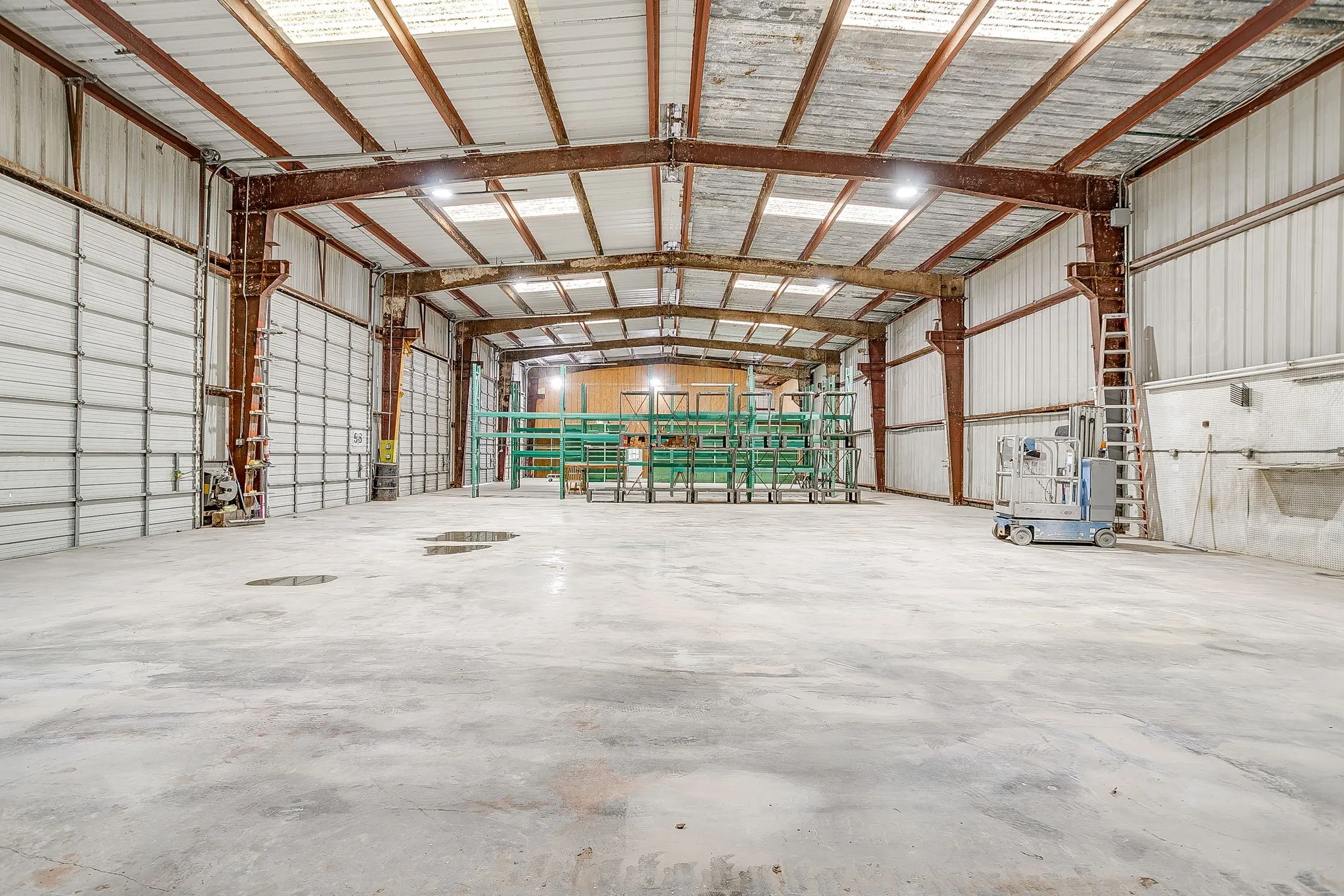 Industrial For Sale in Wise County , 1600 FM 3433, Newark, Texas 76071, 0, 0, Garage spaces, 0 Sqft, built in 0, mls#21374374, Real Estate Agent in Newark, Homes For Sale in Wise county, Homes For Sale in Newark, Realtor in Newark Texas, Real Estate Brokerage Independent Realty Texas, Luminita Cordes Realtor