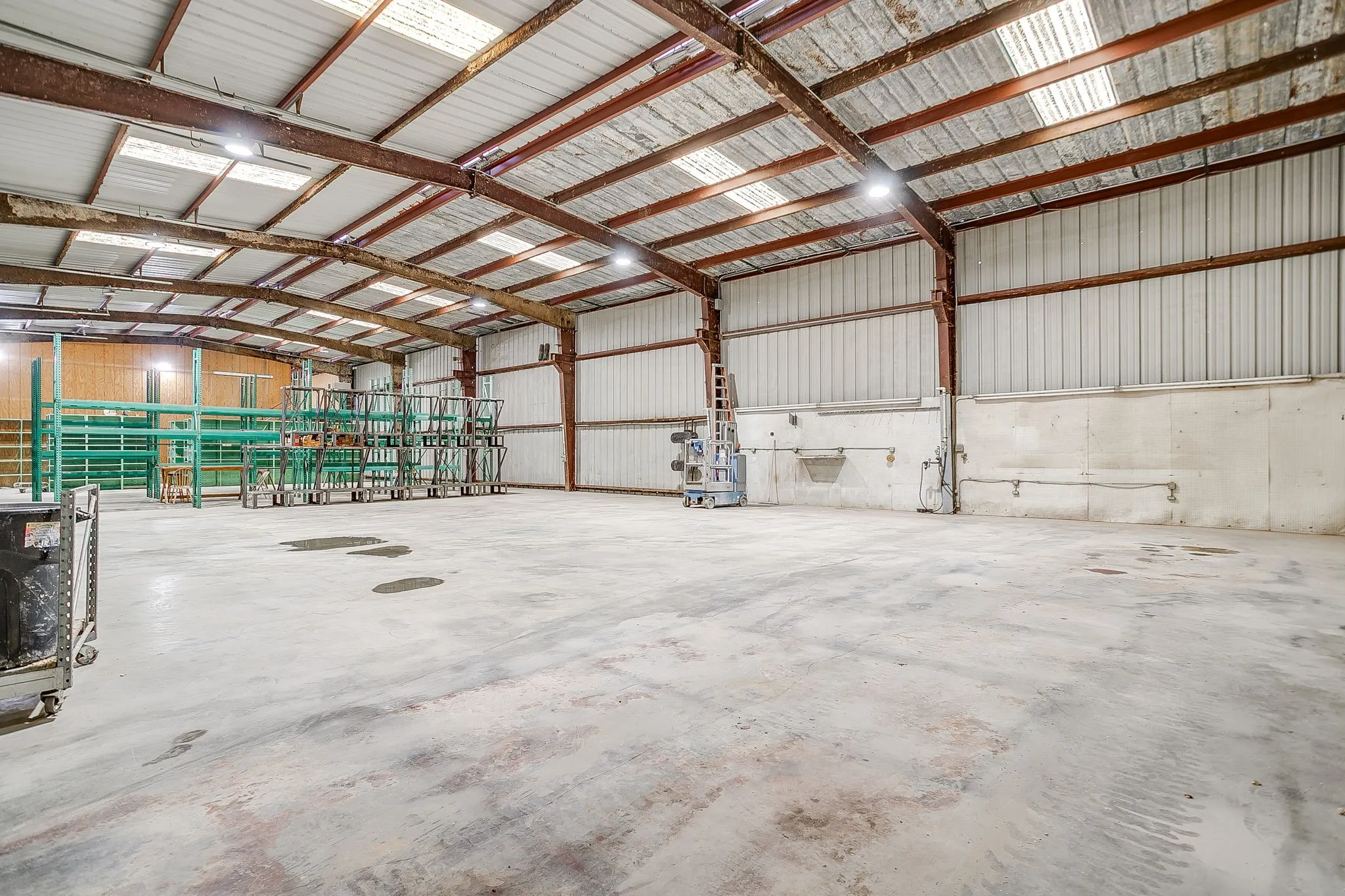 Industrial For Sale in Wise County , 1600 FM 3433, Newark, Texas 76071, 0, 0, Garage spaces, 0 Sqft, built in 0, mls#21374374, Real Estate Agent in Newark, Homes For Sale in Wise county, Homes For Sale in Newark, Realtor in Newark Texas, Real Estate Brokerage Independent Realty Texas, Luminita Cordes Realtor