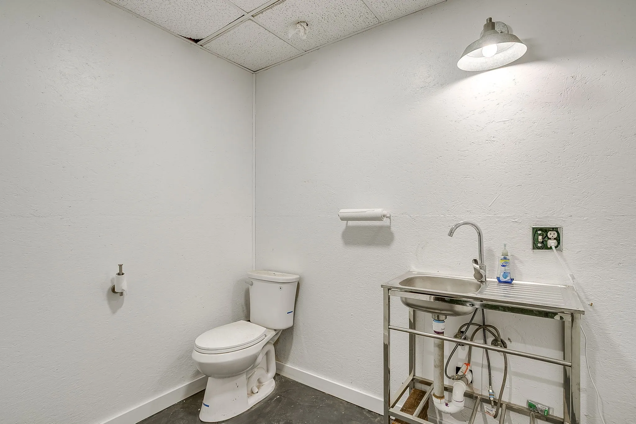 Industrial For Sale in Wise County , 1600 FM 3433, Newark, Texas 76071, 0, 0, Garage spaces, 0 Sqft, built in 0, mls#21374374, Real Estate Agent in Newark, Homes For Sale in Wise county, Homes For Sale in Newark, Realtor in Newark Texas, Real Estate Brokerage Independent Realty Texas, Luminita Cordes Realtor