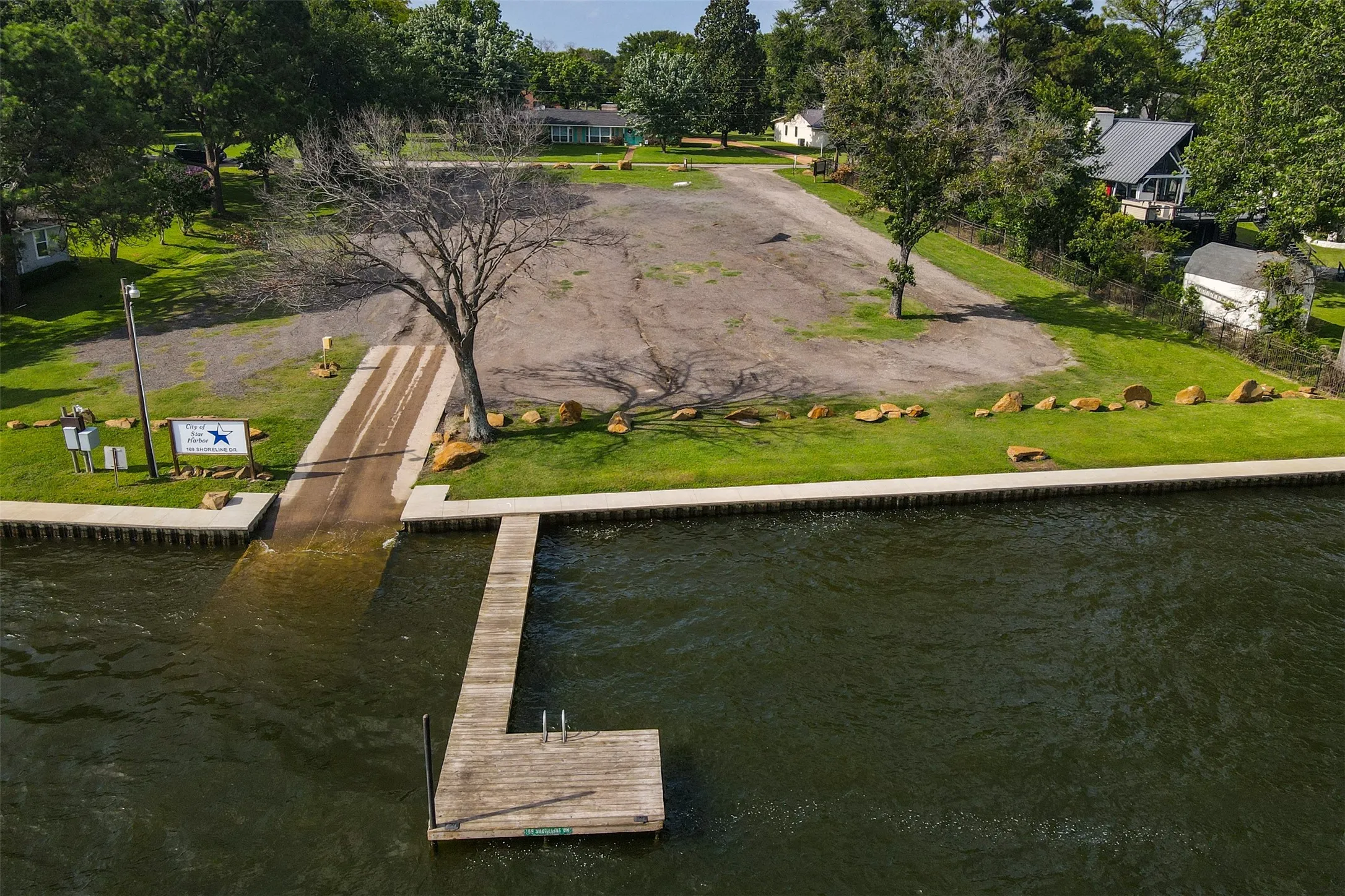 Single Family Residence For Sale in Henderson County , 30 Rainbow Drive, Star Harbor, Texas 75148, 4 Bedroom, 2 Bathroom, 2 Garage spaces, 1,823 Sqft, built in 2025, mls#21374390, Real Estate Agent in Star Harbor, Homes For Sale in Henderson county, Homes For Sale in Star Harbor, Realtor in Star Harbor Texas, Real Estate Brokerage Independent Realty Texas, Luminita Cordes Realtor