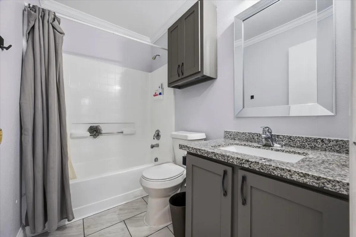 Single Family Residence For Sale in Dallas County , 7739 Buford Drive, Dallas, Texas 75241, 3 Bedroom, 2 Bathroom, 2 Garage spaces, 1,260 Sqft, built in 2003, mls#21374091, Real Estate Agent in Dallas, Homes For Sale in Dallas county, Homes For Sale in Dallas, Realtor in Dallas Texas, Real Estate Brokerage Independent Realty Texas, Luminita Cordes Realtor