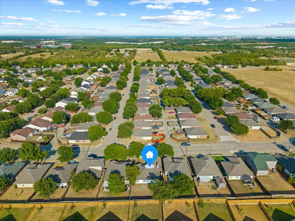 Single Family Residence For Sale in Dallas County , 7739 Buford Drive, Dallas, Texas 75241, 3 Bedroom, 2 Bathroom, 2 Garage spaces, 1,260 Sqft, built in 2003, mls#21374091, Real Estate Agent in Dallas, Homes For Sale in Dallas county, Homes For Sale in Dallas, Realtor in Dallas Texas, Real Estate Brokerage Independent Realty Texas, Luminita Cordes Realtor