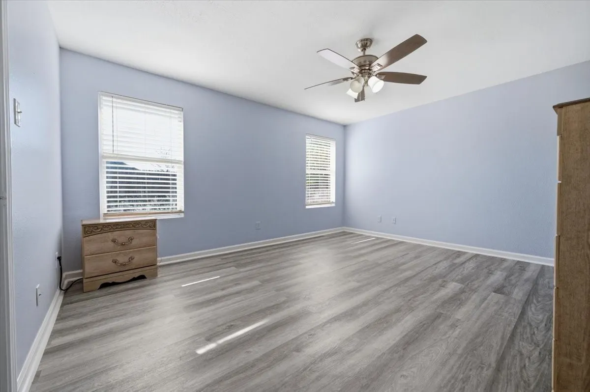 Single Family Residence For Sale in Dallas County , 7739 Buford Drive, Dallas, Texas 75241, 3 Bedroom, 2 Bathroom, 2 Garage spaces, 1,260 Sqft, built in 2003, mls#21374091, Real Estate Agent in Dallas, Homes For Sale in Dallas county, Homes For Sale in Dallas, Realtor in Dallas Texas, Real Estate Brokerage Independent Realty Texas, Luminita Cordes Realtor