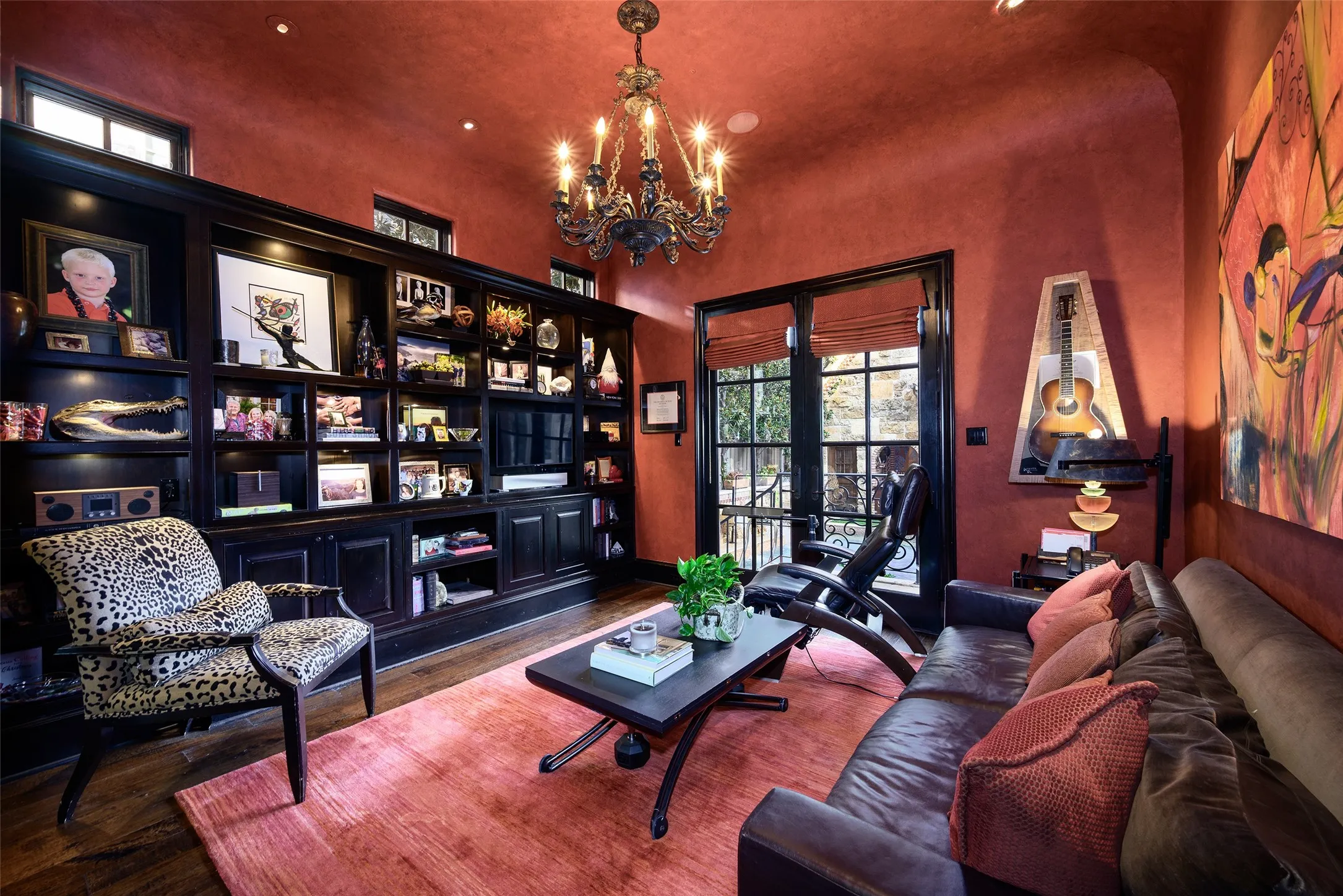 Single Family Residence For Sale in Dallas County , 3425 Wentwood Drive, University Park, Texas 75225, 5 Bedroom, 8 Bathroom, 3 Garage spaces, 7,181 Sqft, built in 2006, mls#21345736, Real Estate Agent in University Park, Homes For Sale in Dallas county, Homes For Sale in University Park, Realtor in University Park Texas, Real Estate Brokerage Independent Realty Texas, Luminita Cordes Realtor