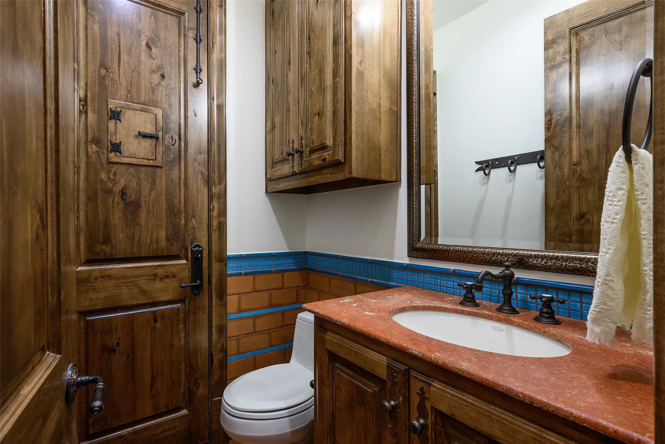 Single Family Residence For Sale in Dallas County , 3425 Wentwood Drive, University Park, Texas 75225, 5 Bedroom, 8 Bathroom, 3 Garage spaces, 7,181 Sqft, built in 2006, mls#21345736, Real Estate Agent in University Park, Homes For Sale in Dallas county, Homes For Sale in University Park, Realtor in University Park Texas, Real Estate Brokerage Independent Realty Texas, Luminita Cordes Realtor