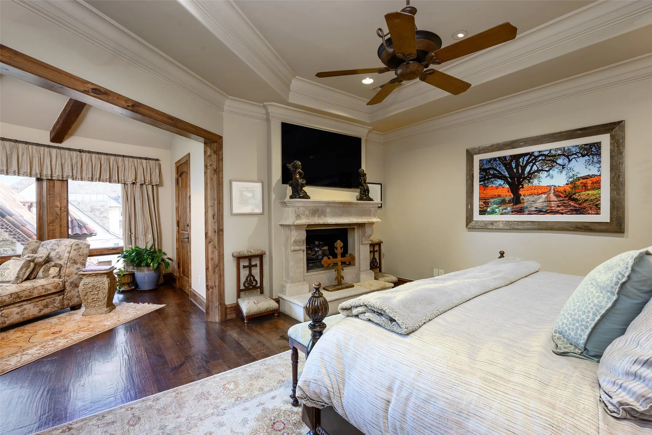 Single Family Residence For Sale in Dallas County , 3425 Wentwood Drive, University Park, Texas 75225, 5 Bedroom, 8 Bathroom, 3 Garage spaces, 7,181 Sqft, built in 2006, mls#21345736, Real Estate Agent in University Park, Homes For Sale in Dallas county, Homes For Sale in University Park, Realtor in University Park Texas, Real Estate Brokerage Independent Realty Texas, Luminita Cordes Realtor