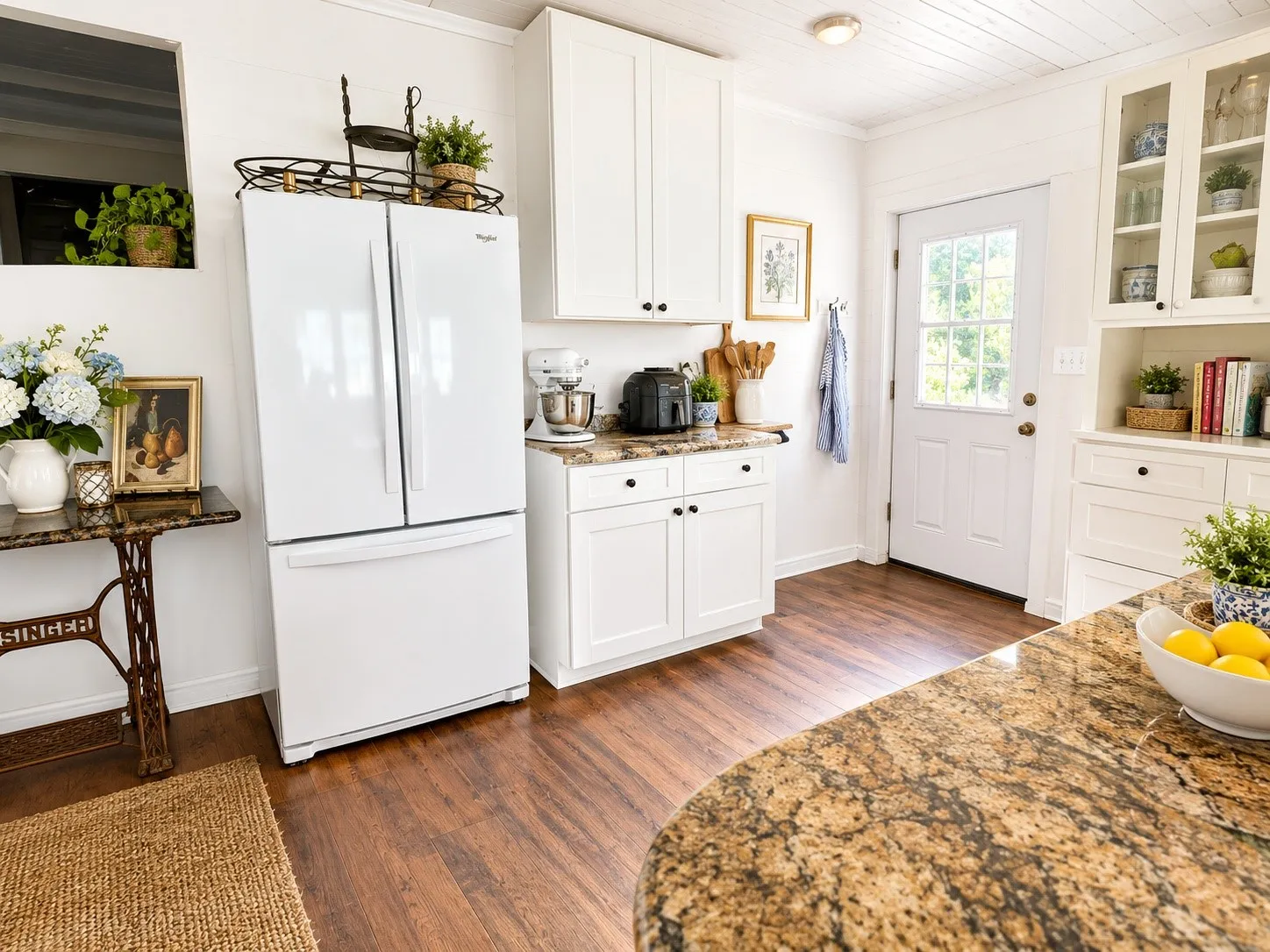 Single Family Residence For Sale in Hill County , 915 Hcr 1227, Whitney, Texas 76692, 4 Bedroom, 2 Bathroom, Garage spaces, 2,812 Sqft, built in 2016, mls#21372230, Real Estate Agent in Whitney, Homes For Sale in Hill county, Homes For Sale in Whitney, Realtor in Whitney Texas, Real Estate Brokerage Independent Realty Texas, Luminita Cordes Realtor