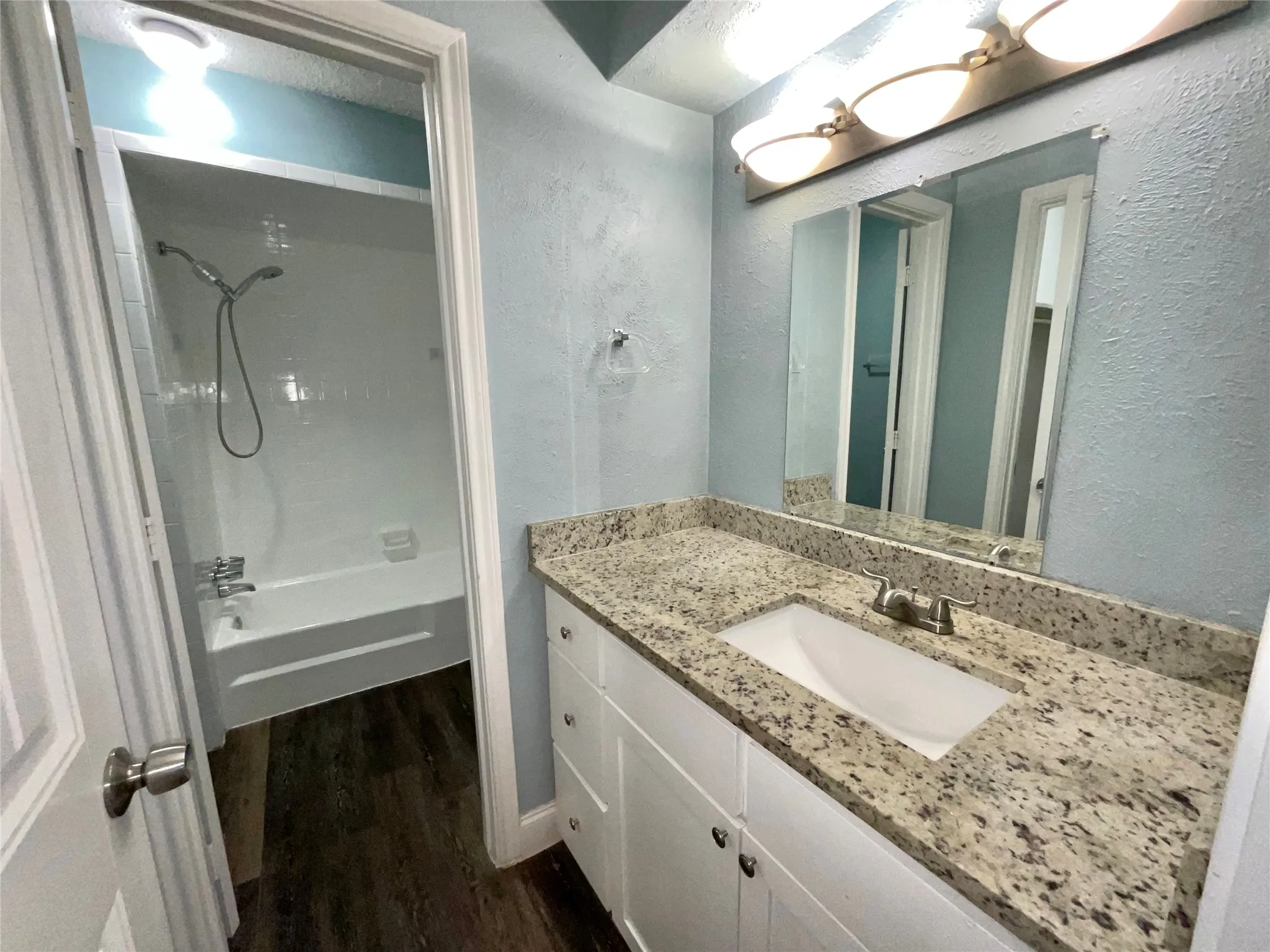     Updated Full Bath with Fresh, Neutral Finishes