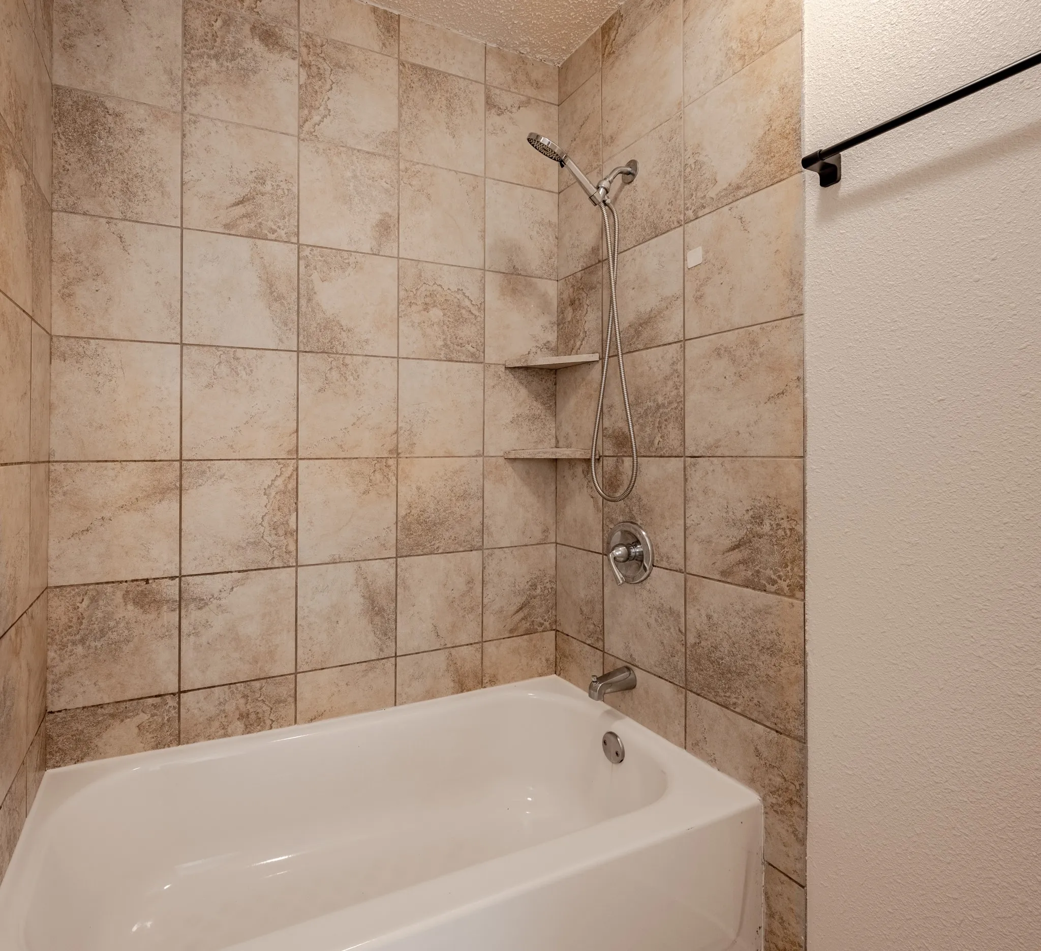 Single Family Residence For Sale in Tarrant County , 6704 Trailwood Drive, Forest Hill, Texas 76140, 3 Bedroom, 2 Bathroom, 2 Garage spaces, 1,255 Sqft, built in 1971, mls#21371654, Real Estate Agent in Forest Hill, Homes For Sale in Tarrant county, Homes For Sale in Forest Hill, Realtor in Forest Hill Texas, Real Estate Brokerage Independent Realty Texas, Luminita Cordes Realtor