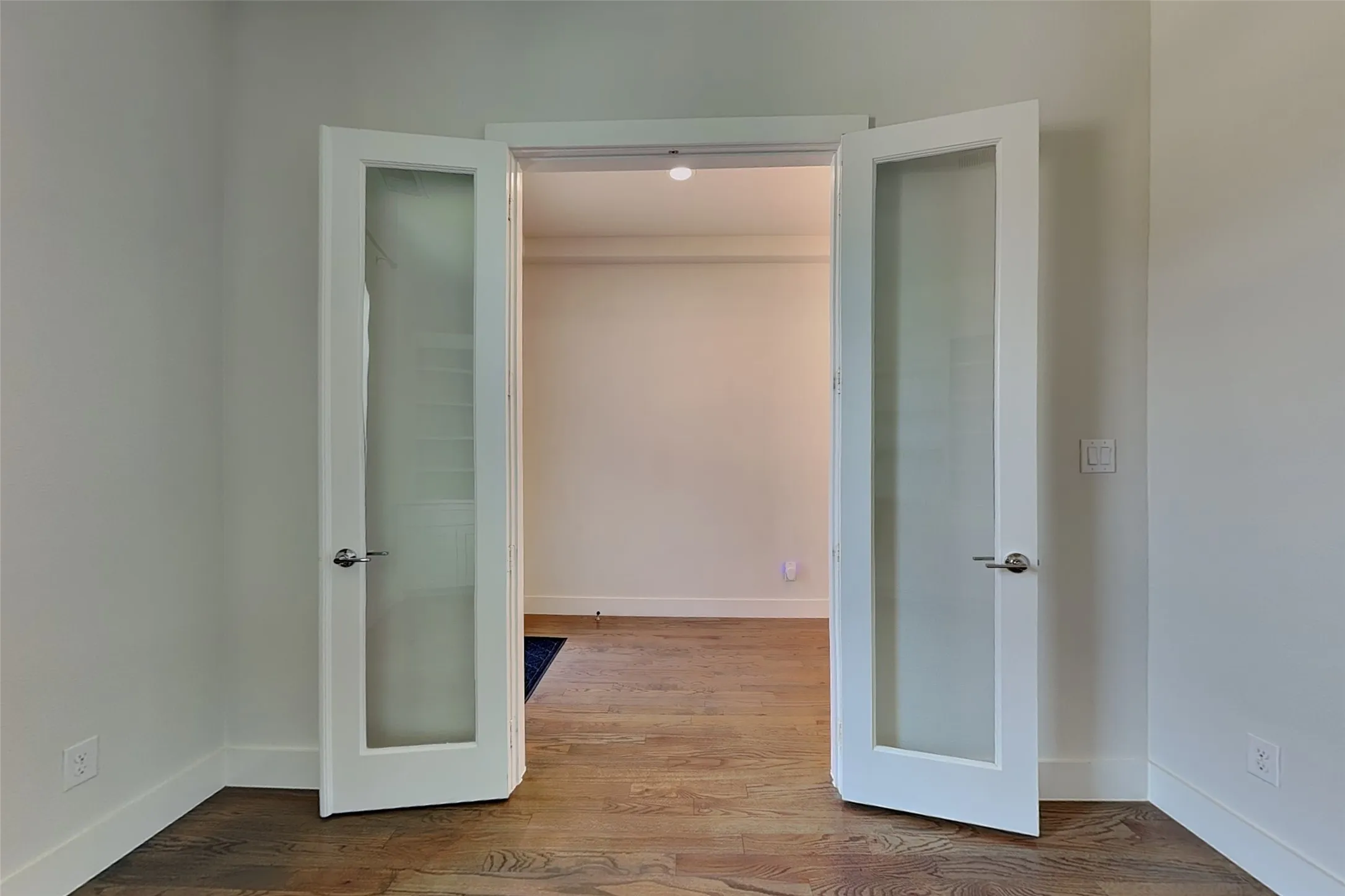 Single Family Residence For Rent in Denton County , 4432 Tall Knight Lane, Carrollton, Texas 75010, 5 Bedroom, 4 Bathroom, 2 Garage spaces, 4,037 Sqft, built in 2018, mls#21374405, Real Estate Agent in Carrollton, Homes For Rent in Denton county, Homes For Rent in Carrollton, Realtor in Carrollton Texas, Real Estate Brokerage Independent Realty Texas, Luminita Cordes Realtor