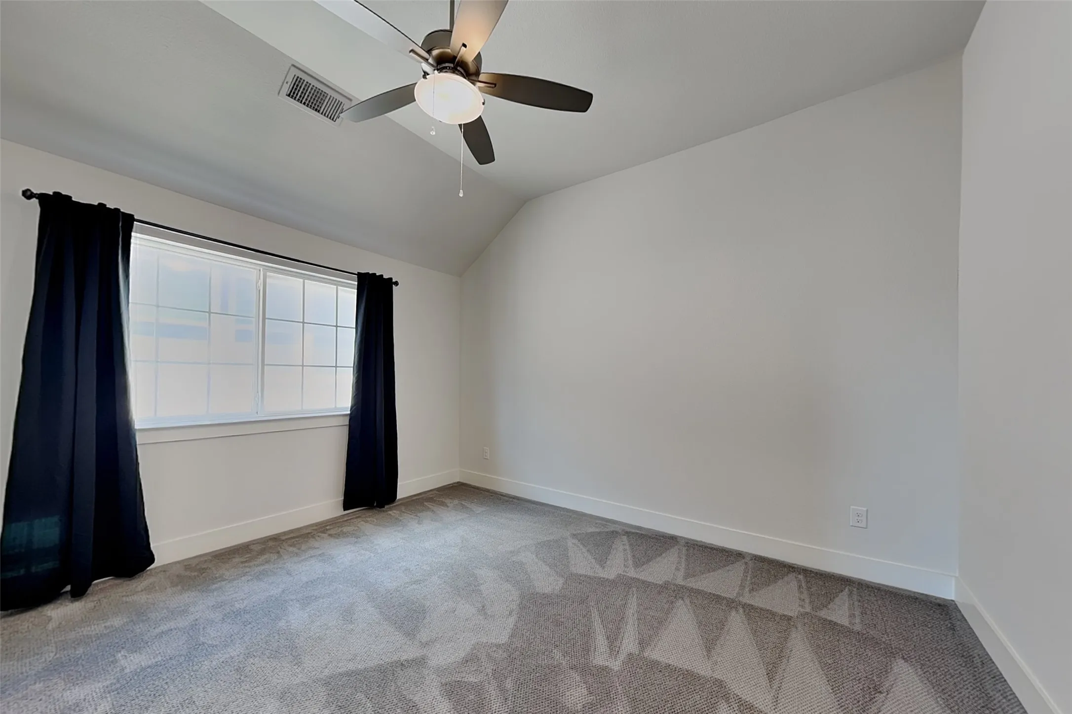 Single Family Residence For Rent in Denton County , 4432 Tall Knight Lane, Carrollton, Texas 75010, 5 Bedroom, 4 Bathroom, 2 Garage spaces, 4,037 Sqft, built in 2018, mls#21374405, Real Estate Agent in Carrollton, Homes For Rent in Denton county, Homes For Rent in Carrollton, Realtor in Carrollton Texas, Real Estate Brokerage Independent Realty Texas, Luminita Cordes Realtor