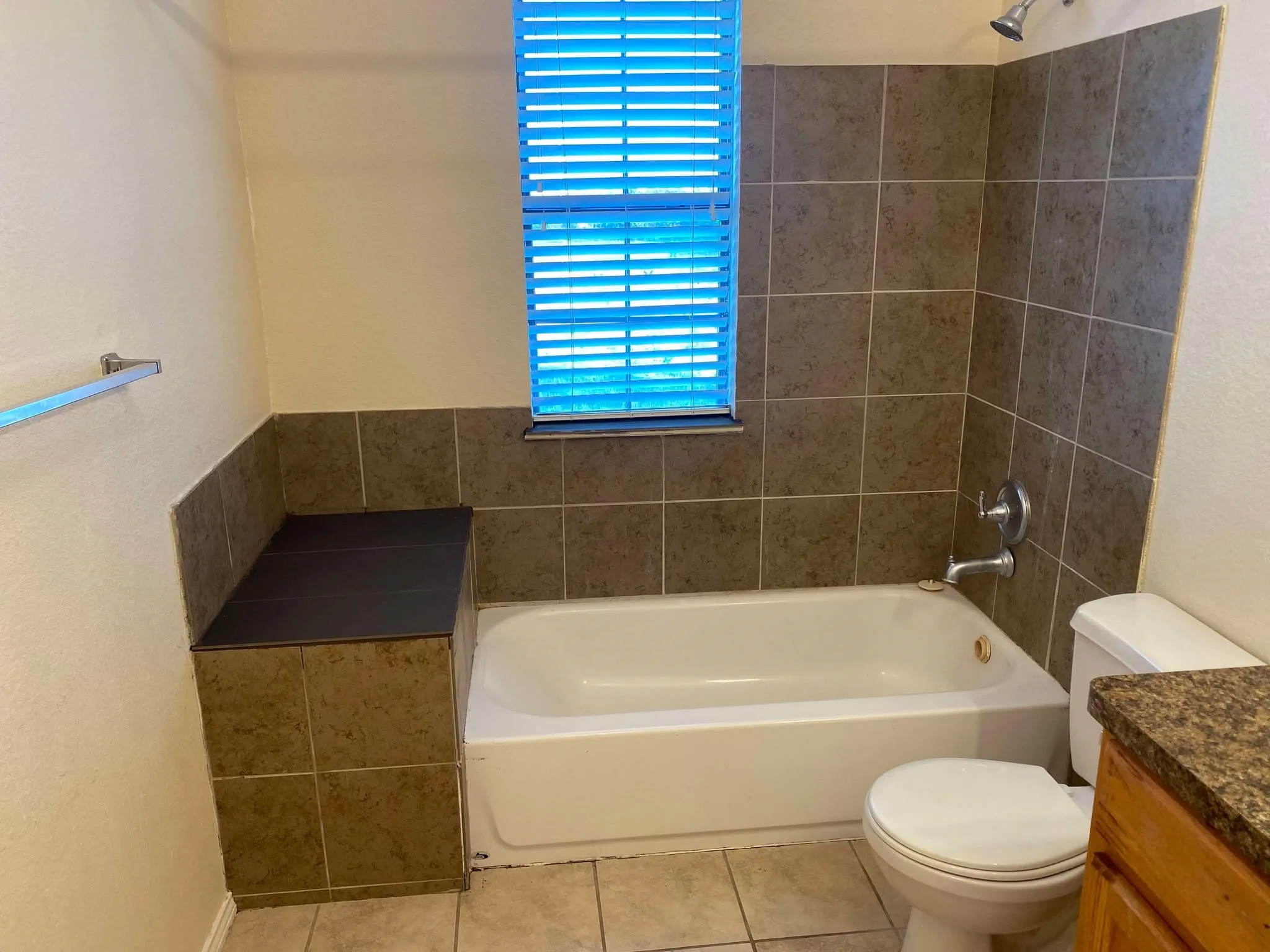 Townhouse For Rent in Hunt County , 1050 Agape Court 4, Caddo Mills, Texas 75135, 3 Bedroom, 3 Bathroom, 1 Garage spaces, 6,157 Sqft, built in 2009, mls#21374418, Real Estate Agent in Caddo Mills, Homes For Rent in Hunt county, Homes For Rent in Caddo Mills, Realtor in Caddo Mills Texas, Real Estate Brokerage Independent Realty Texas, Luminita Cordes Realtor
