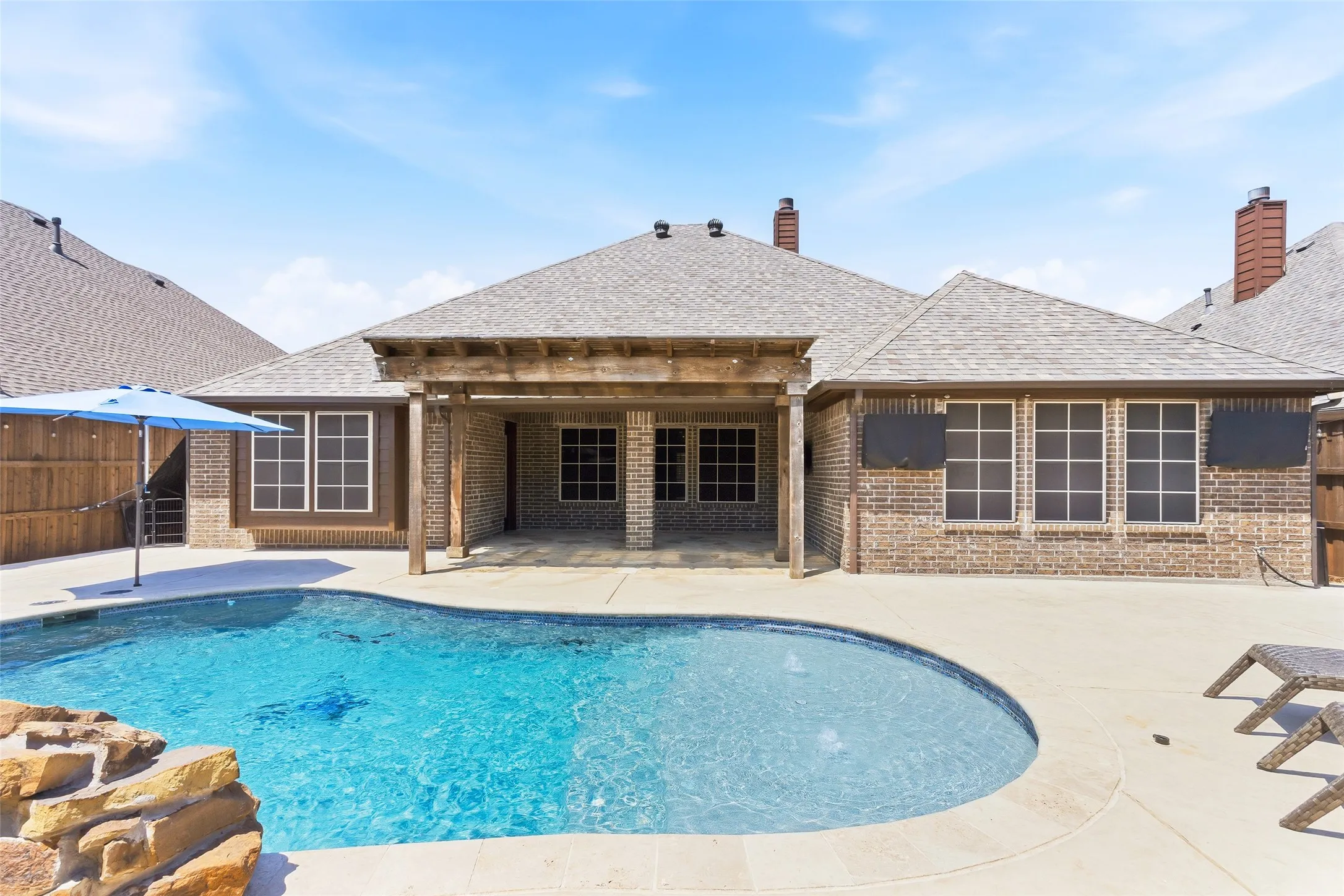 Single Family Residence For Sale in Johnson County , 2749 Buffalo Run, Burleson, Texas 76028, 4 Bedroom, 2 Bathroom, 2 Garage spaces, 2,406 Sqft, built in 2015, mls#21361935, Real Estate Agent in Burleson, Homes For Sale in Johnson county, Homes For Sale in Burleson, Realtor in Burleson Texas, Real Estate Brokerage Independent Realty Texas, Luminita Cordes Realtor