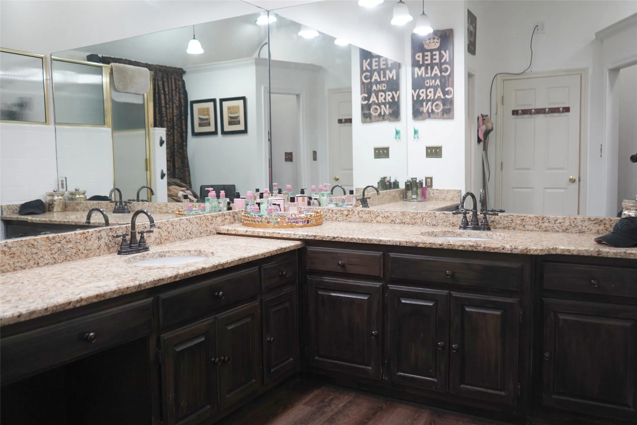 Single Family Residence For Sale in Wise County , 286 W Ridge Street, Decatur, Texas 76234, 4 Bedroom, 2 Bathroom, 2 Garage spaces, 3,373 Sqft, built in 2000, mls#21374438, Real Estate Agent in Decatur, Homes For Sale in Wise county, Homes For Sale in Decatur, Realtor in Decatur Texas, Real Estate Brokerage Independent Realty Texas, Luminita Cordes Realtor