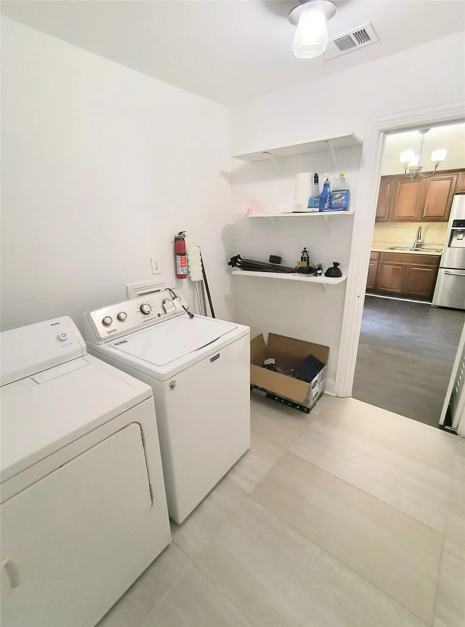 Single Family Residence For Rent in Rockwall County , 707 Sam Buffington, Rockwall, Texas 75087, 3 Bedroom, 2 Bathroom, 1 Garage spaces, 1,162 Sqft, built in 1975, mls#21374443, Real Estate Agent in Rockwall, Homes For Rent in Rockwall county, Homes For Rent in Rockwall, Realtor in Rockwall Texas, Real Estate Brokerage Independent Realty Texas, Luminita Cordes Realtor