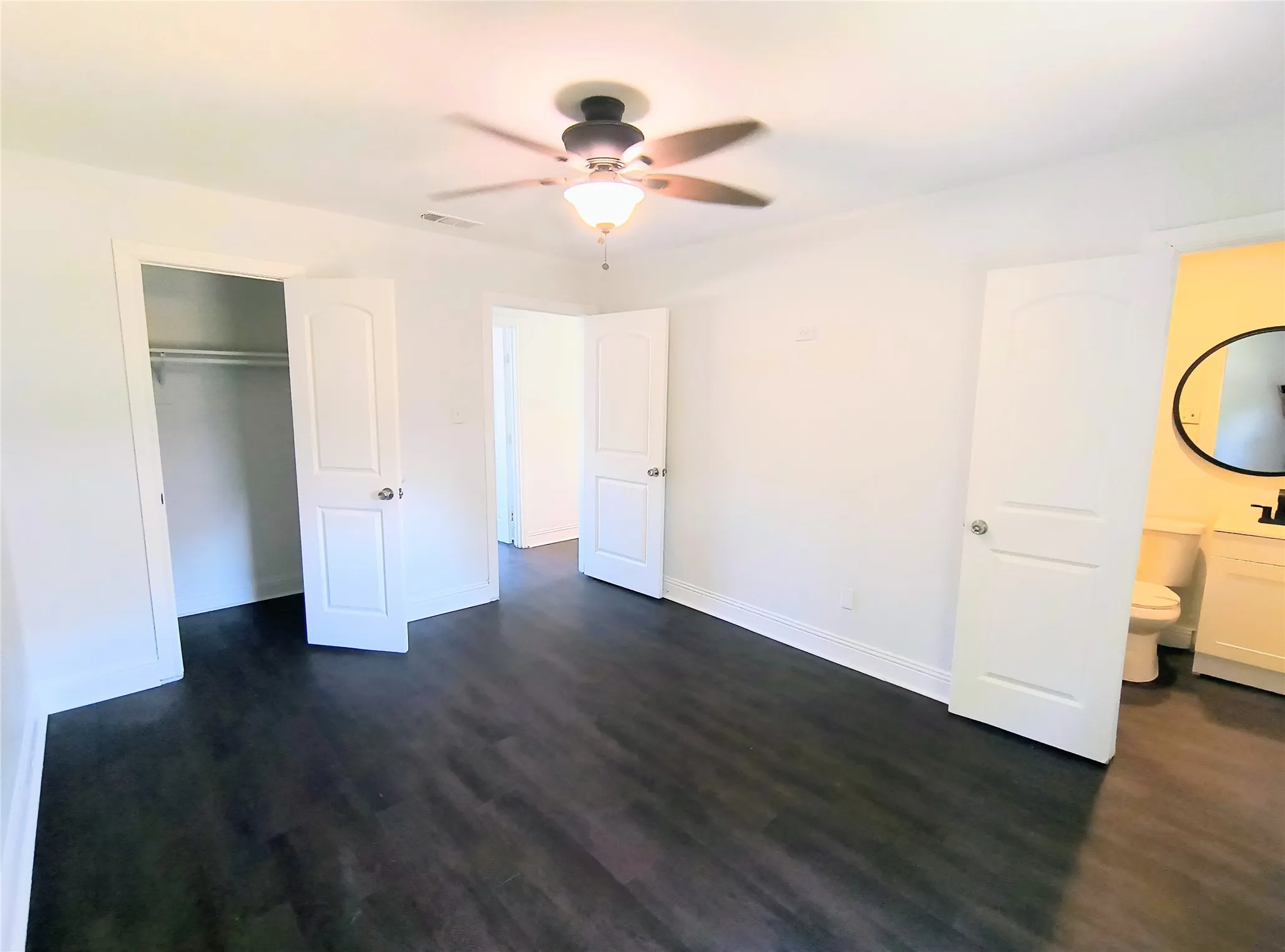 Single Family Residence For Rent in Rockwall County , 707 Sam Buffington, Rockwall, Texas 75087, 3 Bedroom, 2 Bathroom, 1 Garage spaces, 1,162 Sqft, built in 1975, mls#21374443, Real Estate Agent in Rockwall, Homes For Rent in Rockwall county, Homes For Rent in Rockwall, Realtor in Rockwall Texas, Real Estate Brokerage Independent Realty Texas, Luminita Cordes Realtor