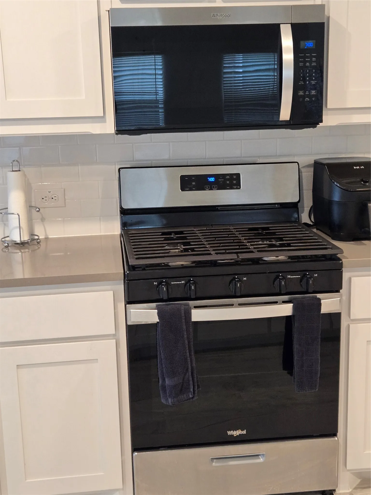 Gas stove