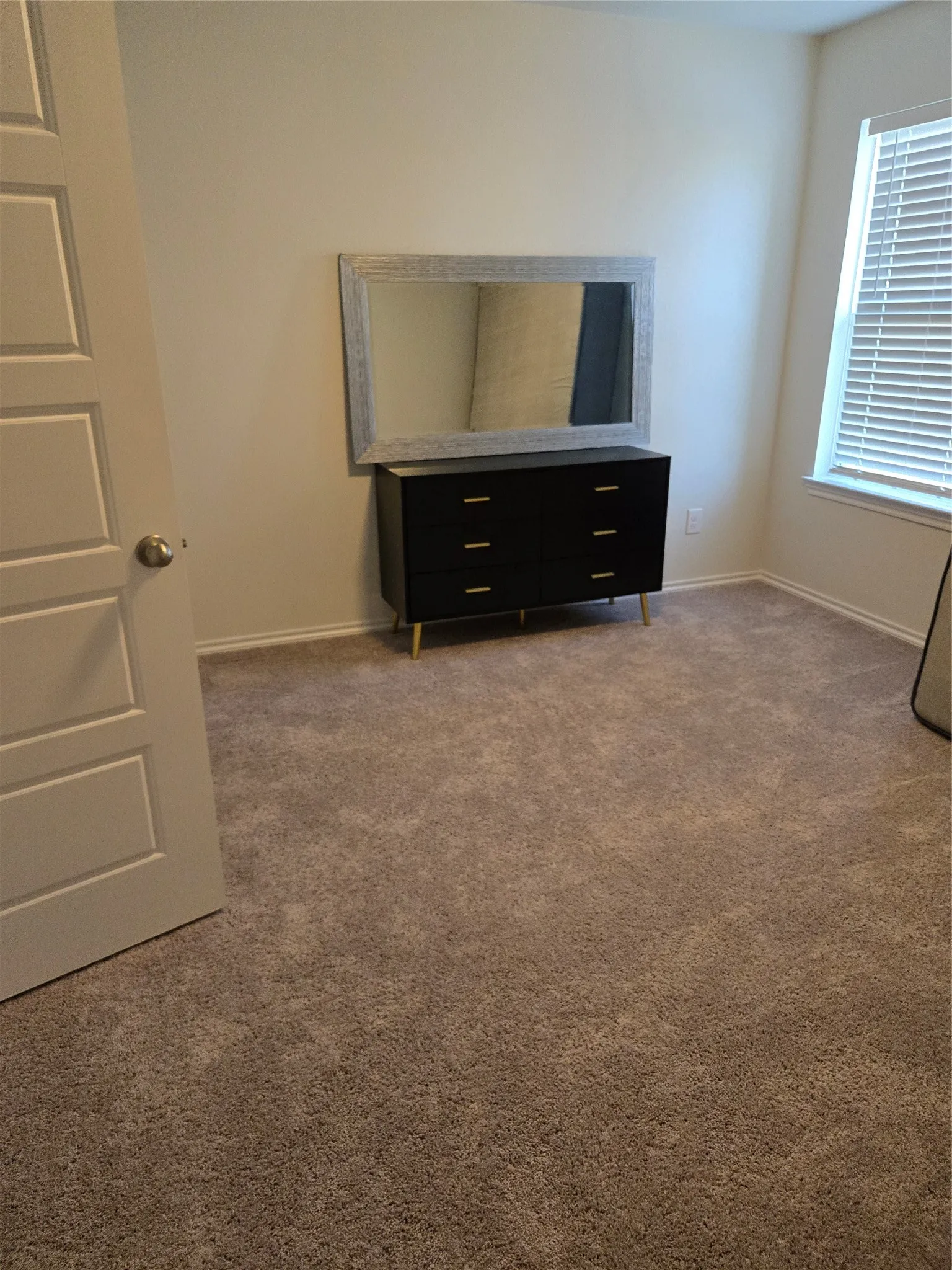 Single Family Residence For Rent in Kaufman County , 3013 Apple Creek Avenue, Heartland, Texas 75114, 4 Bedroom, 3 Bathroom, 2 Garage spaces, 2,279 Sqft, built in 2024, mls#21374413, Real Estate Agent in Heartland, Homes For Rent in Kaufman county, Homes For Rent in Heartland, Realtor in Heartland Texas, Real Estate Brokerage Independent Realty Texas, Luminita Cordes Realtor