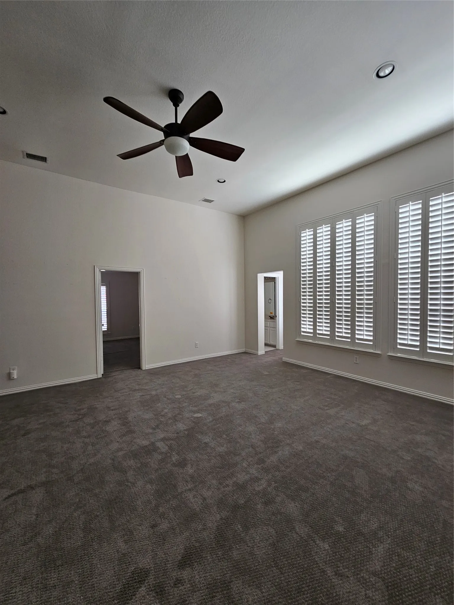 Single Family Residence For Sale in Collin County , 3904 Moonbeam Court, Plano, Texas 75074, 4 Bedroom, 4 Bathroom, 2 Garage spaces, 3,954 Sqft, built in 2001, mls#21374452, Real Estate Agent in Plano, Homes For Sale in Collin county, Homes For Sale in Plano, Realtor in Plano Texas, Real Estate Brokerage Independent Realty Texas, Luminita Cordes Realtor