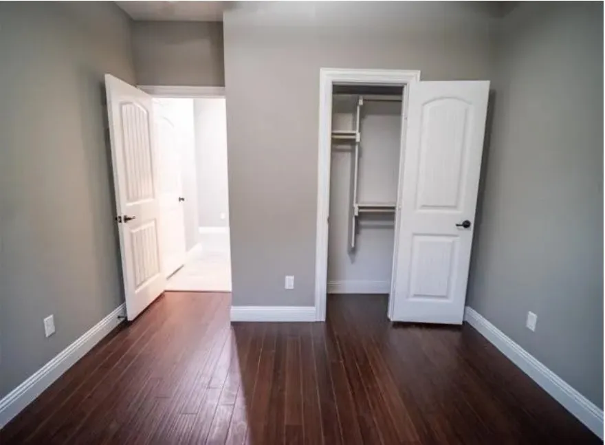 Single Family Residence For Sale in Tarrant County , 3229 Thannisch Avenue, Fort Worth, Texas 76105, 4 Bedroom, 2 Bathroom, 2 Garage spaces, 1,768 Sqft, built in 2021, mls#21374457, Real Estate Agent in Fort Worth, Homes For Sale in Tarrant county, Homes For Sale in Fort Worth, Realtor in Fort Worth Texas, Real Estate Brokerage Independent Realty Texas, Luminita Cordes Realtor