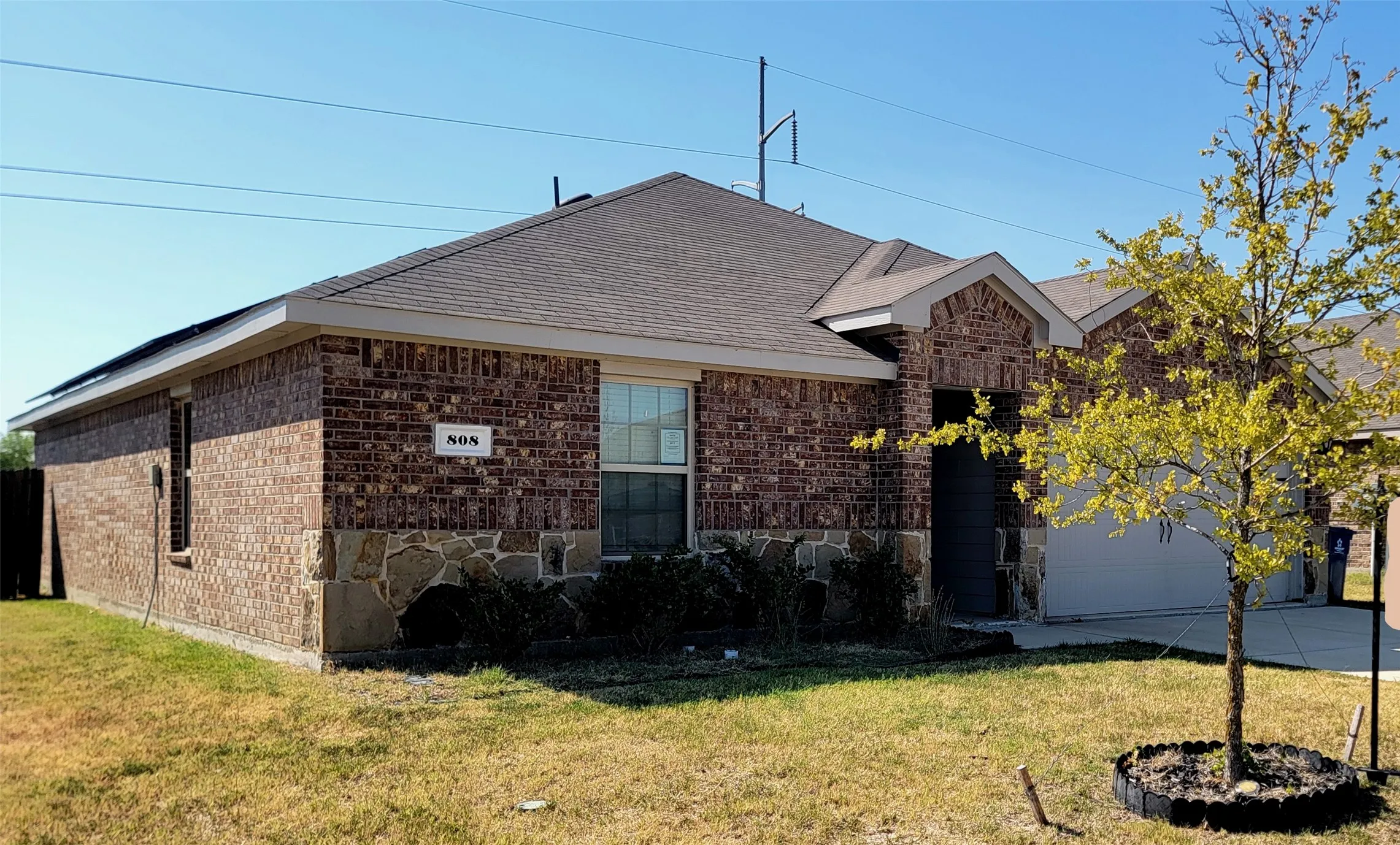 Single Family Residence For Sale in Hunt County , 808 Twin Edge Drive, Royse City, Texas 75189, 3 Bedroom, 2 Bathroom, 2 Garage spaces, 1,444 Sqft, built in 2021, mls#21373709, Real Estate Agent in Royse City, Homes For Sale in Hunt county, Homes For Sale in Royse City, Realtor in Royse City Texas, Real Estate Brokerage Independent Realty Texas, Luminita Cordes Realtor