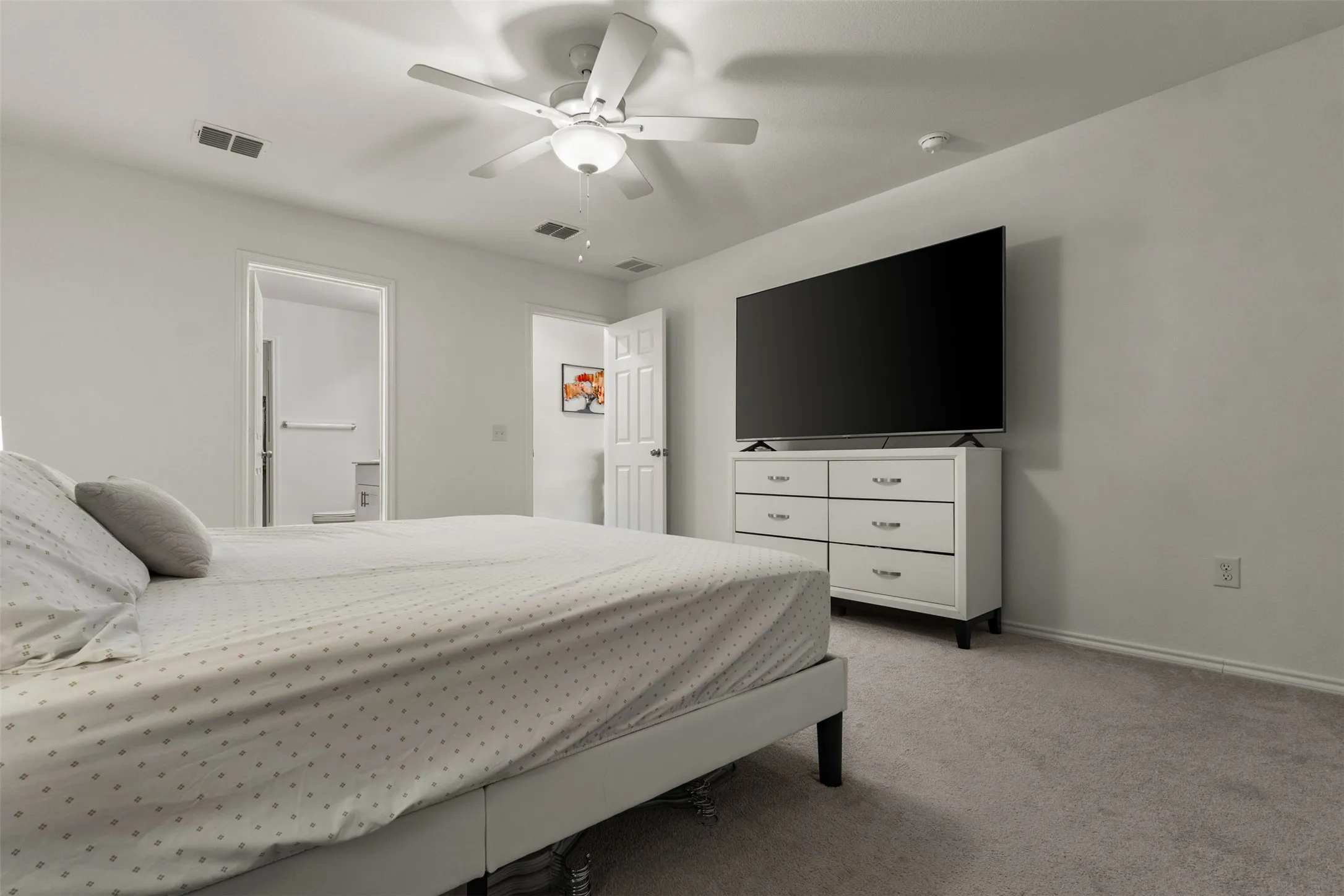 Single Family Residence For Sale in Denton County , 2117 Winding Creek Way, Denton, Texas 76208, 3 Bedroom, 2 Bathroom, 2 Garage spaces, 1,624 Sqft, built in 2023, mls#21374462, Real Estate Agent in Denton, Homes For Sale in Denton county, Homes For Sale in Denton, Realtor in Denton Texas, Real Estate Brokerage Independent Realty Texas, Luminita Cordes Realtor