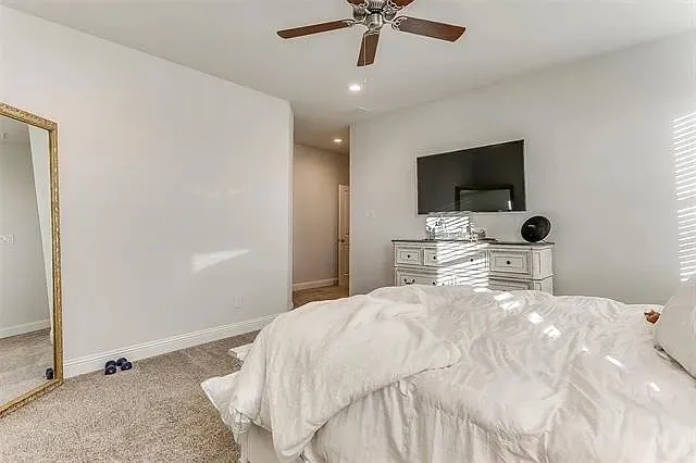 Single Family Residence For Sale in Tarrant County , 6717 Windlord Drive, Fort Worth, Texas 76179, 3 Bedroom, 3 Bathroom, 2 Garage spaces, 2,003 Sqft, built in 2020, mls#21373837, Real Estate Agent in Fort Worth, Homes For Sale in Tarrant county, Homes For Sale in Fort Worth, Realtor in Fort Worth Texas, Real Estate Brokerage Independent Realty Texas, Luminita Cordes Realtor