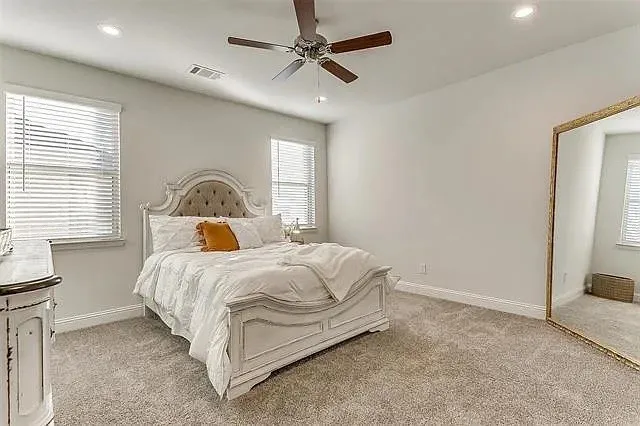Single Family Residence For Sale in Tarrant County , 6717 Windlord Drive, Fort Worth, Texas 76179, 3 Bedroom, 3 Bathroom, 2 Garage spaces, 2,003 Sqft, built in 2020, mls#21373837, Real Estate Agent in Fort Worth, Homes For Sale in Tarrant county, Homes For Sale in Fort Worth, Realtor in Fort Worth Texas, Real Estate Brokerage Independent Realty Texas, Luminita Cordes Realtor