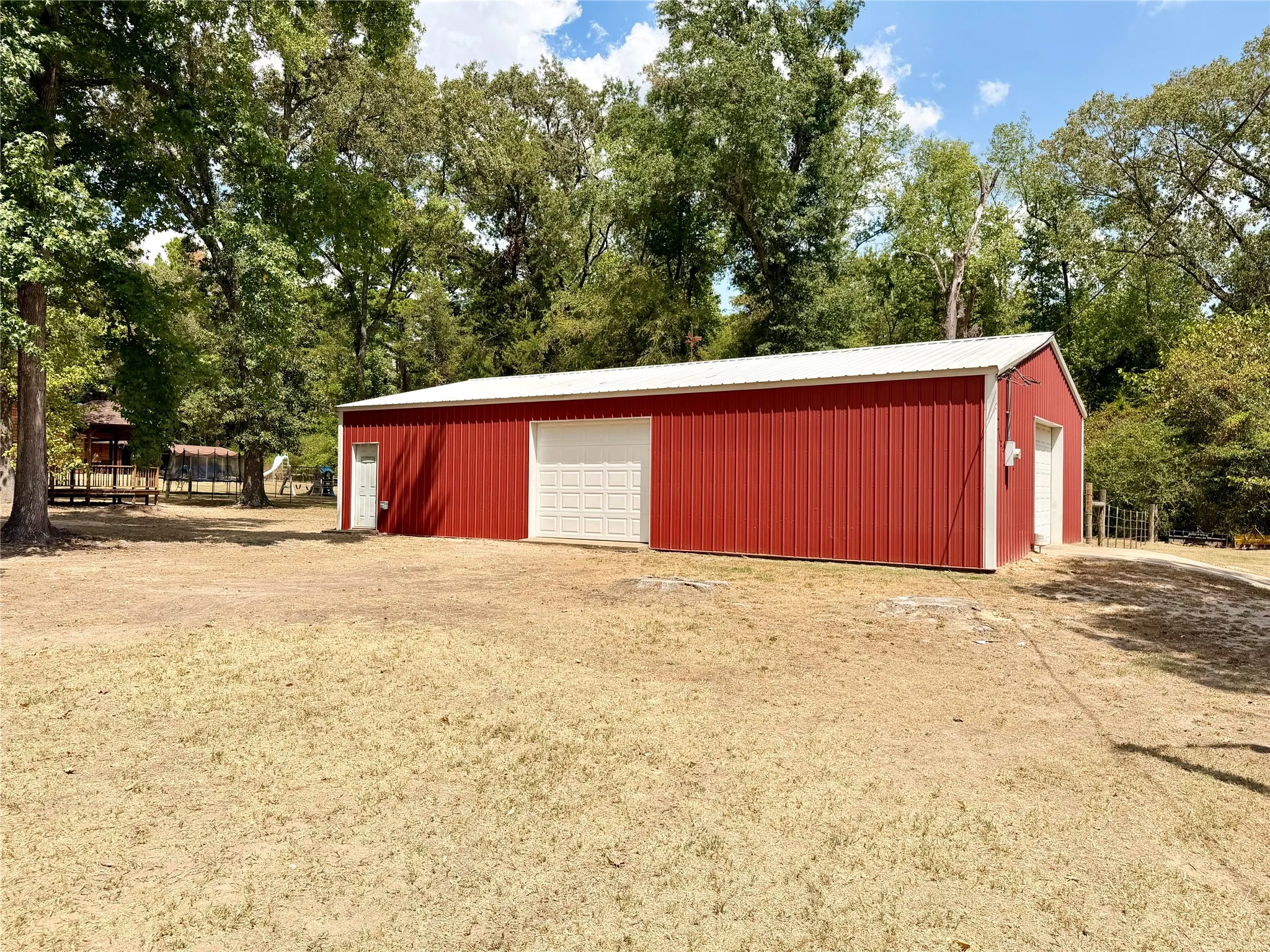 Mobile Home For Sale in Wood County , 3341 Fm 778, Mineola, Texas 75773, 3 Bedroom, 2 Bathroom, 1 Garage spaces, 1,708 Sqft, built in 2014, mls#21374472, Real Estate Agent in Mineola, Homes For Sale in Wood county, Homes For Sale in Mineola, Realtor in Mineola Texas, Real Estate Brokerage Independent Realty Texas, Luminita Cordes Realtor