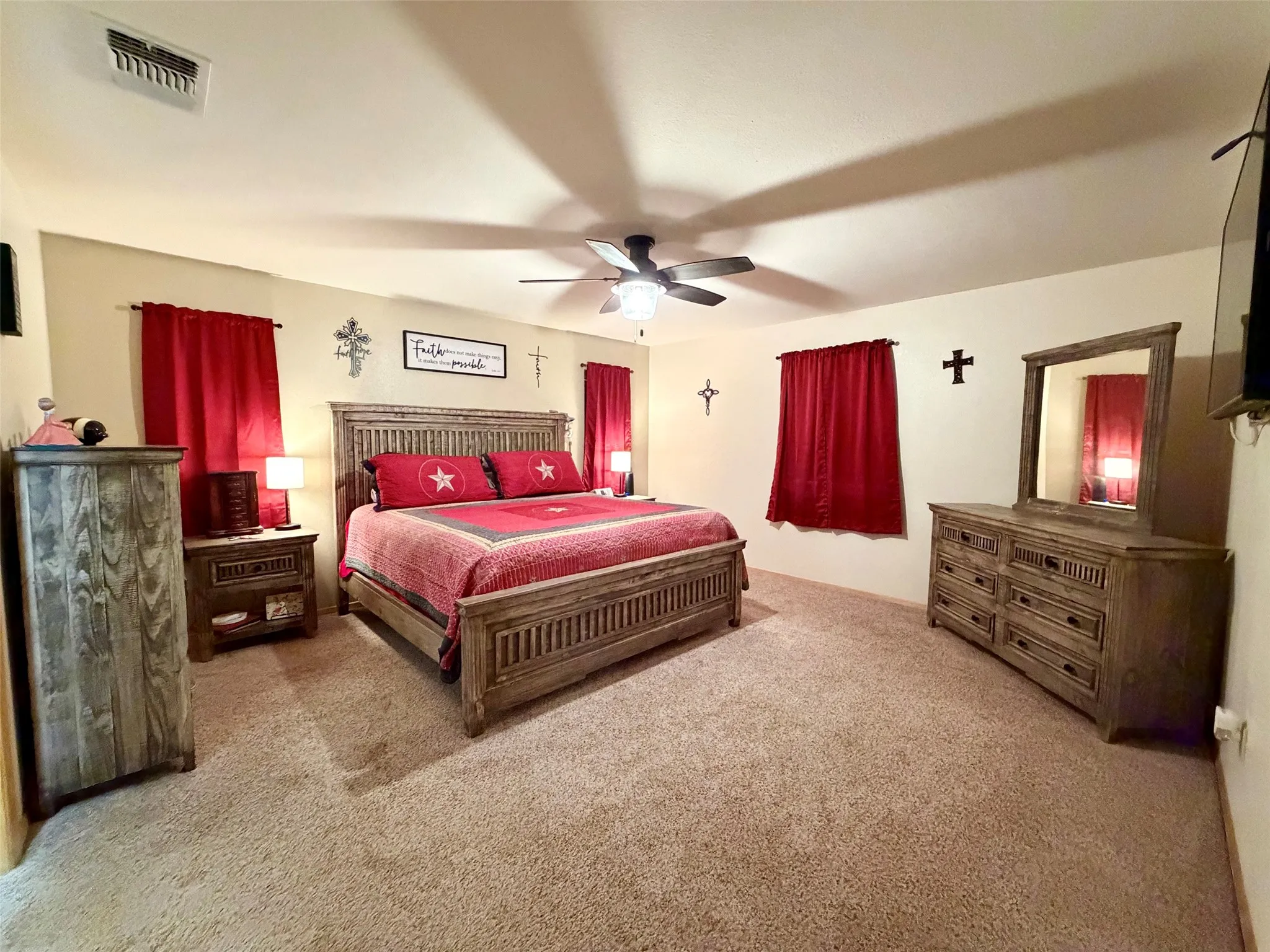 Mobile Home For Sale in Wood County , 3341 Fm 778, Mineola, Texas 75773, 3 Bedroom, 2 Bathroom, 1 Garage spaces, 1,708 Sqft, built in 2014, mls#21374472, Real Estate Agent in Mineola, Homes For Sale in Wood county, Homes For Sale in Mineola, Realtor in Mineola Texas, Real Estate Brokerage Independent Realty Texas, Luminita Cordes Realtor