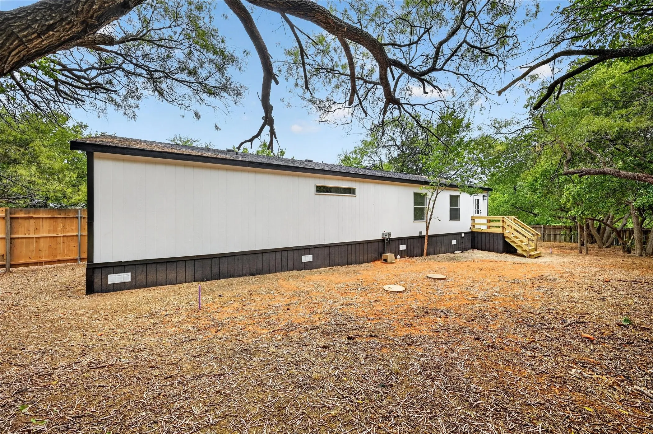 Mobile Home For Sale in Johnson County , 3713 Shady Lane, Joshua, Texas 76058, 3 Bedroom, 2 Bathroom, Garage spaces, 1,800 Sqft, built in 2006, mls#21372681, Real Estate Agent in Joshua, Homes For Sale in Johnson county, Homes For Sale in Joshua, Realtor in Joshua Texas, Real Estate Brokerage Independent Realty Texas, Luminita Cordes Realtor