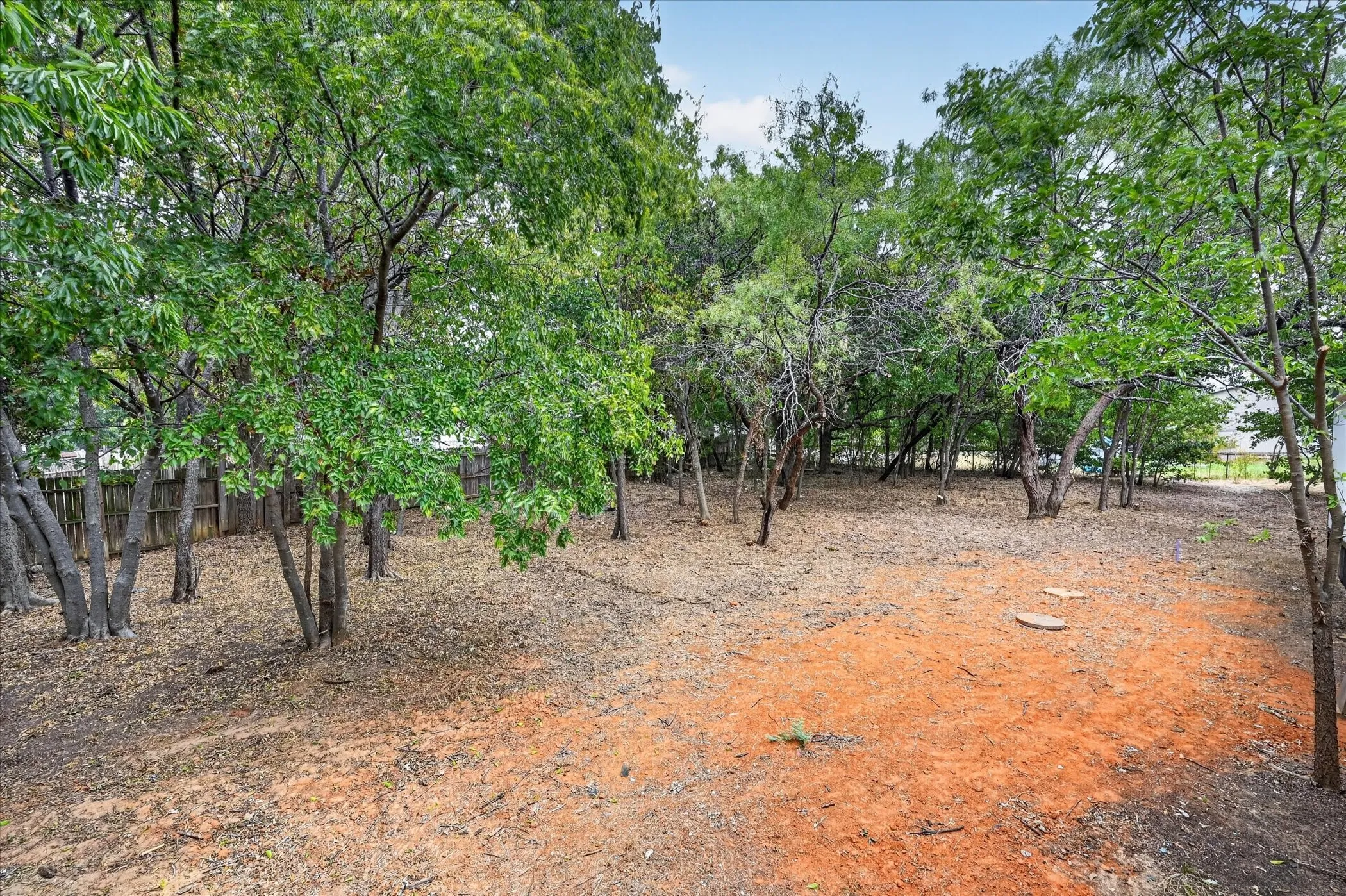Mobile Home For Sale in Johnson County , 3713 Shady Lane, Joshua, Texas 76058, 3 Bedroom, 2 Bathroom, Garage spaces, 1,800 Sqft, built in 2006, mls#21372681, Real Estate Agent in Joshua, Homes For Sale in Johnson county, Homes For Sale in Joshua, Realtor in Joshua Texas, Real Estate Brokerage Independent Realty Texas, Luminita Cordes Realtor