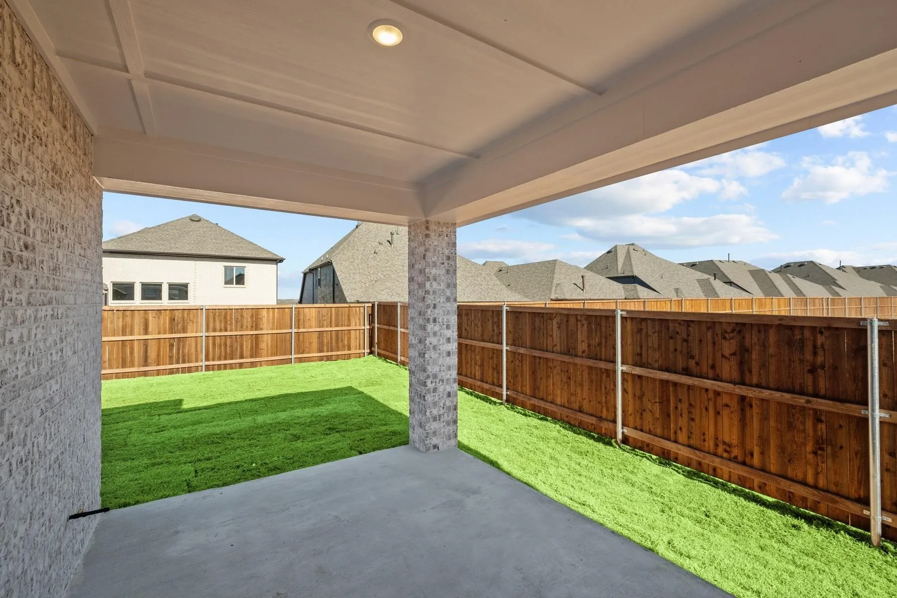 Single Family Residence For Sale in Denton County , 1521 Buttercup Avenue, Aubrey, Texas 76227, 4 Bedroom, 3 Bathroom, 2 Garage spaces, 3,201 Sqft, built in 2024, mls#21373275, Real Estate Agent in Aubrey, Homes For Sale in Denton county, Homes For Sale in Aubrey, Realtor in Aubrey Texas, Real Estate Brokerage Independent Realty Texas, Luminita Cordes Realtor