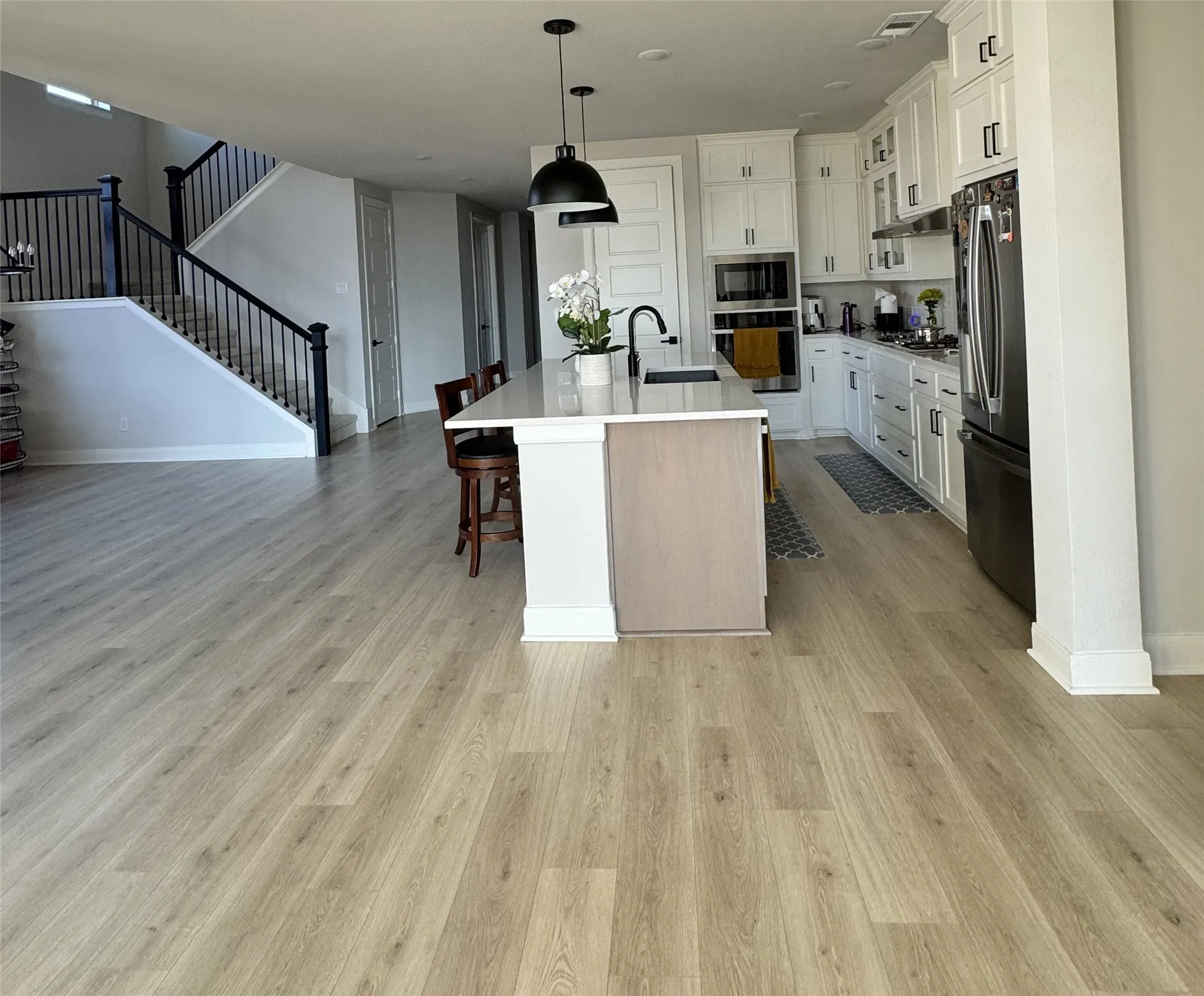 Single Family Residence For Sale in Denton County , 1521 Buttercup Avenue, Aubrey, Texas 76227, 4 Bedroom, 3 Bathroom, 2 Garage spaces, 3,201 Sqft, built in 2024, mls#21373275, Real Estate Agent in Aubrey, Homes For Sale in Denton county, Homes For Sale in Aubrey, Realtor in Aubrey Texas, Real Estate Brokerage Independent Realty Texas, Luminita Cordes Realtor