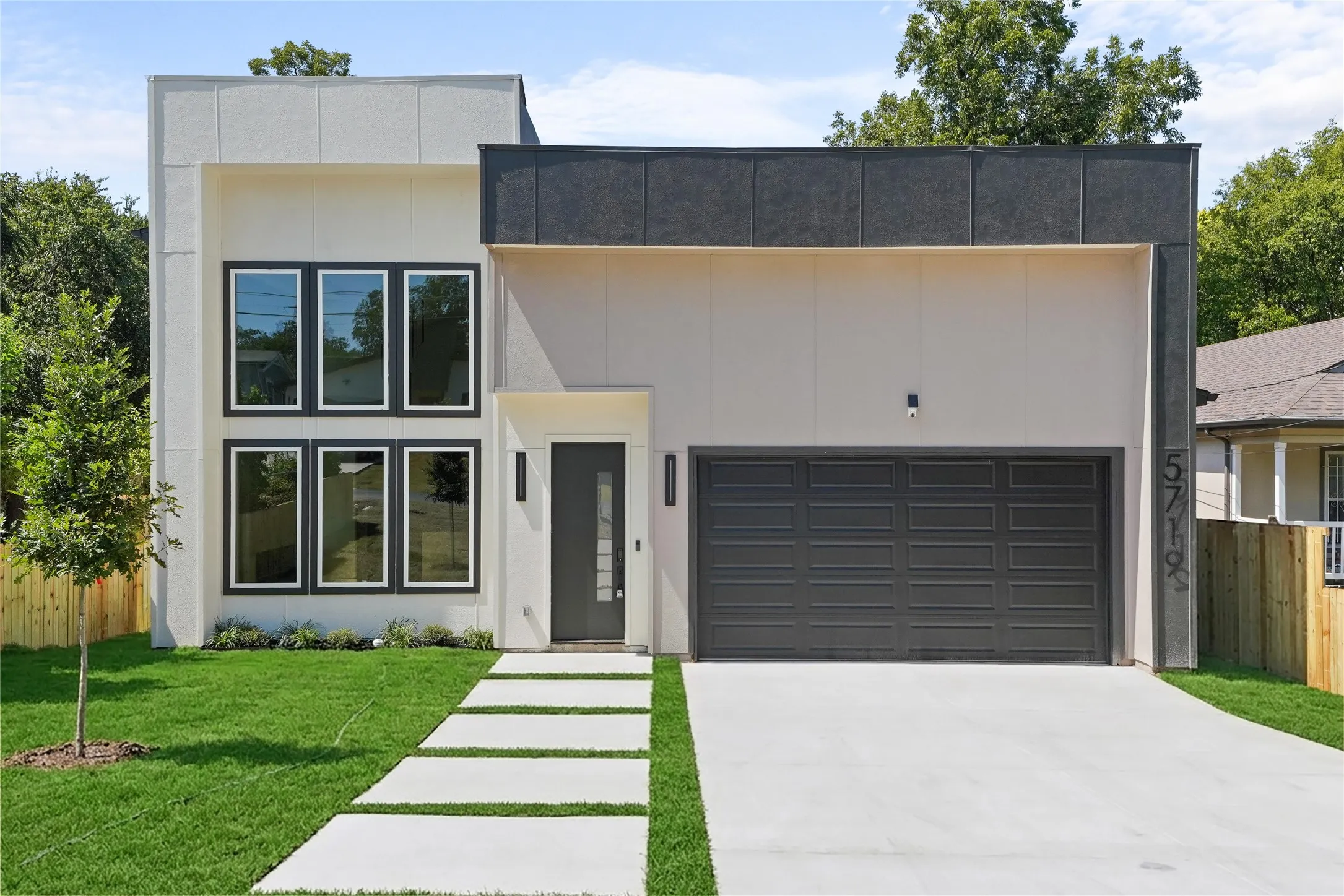 Single Family Residence For Sale in Dallas County , 5719 Bon Air Drive, Dallas, Texas 75241, 3 Bedroom, 3 Bathroom, 2 Garage spaces, 1,889 Sqft, built in 2026, mls#21373712, Real Estate Agent in Dallas, Homes For Sale in Dallas county, Homes For Sale in Dallas, Realtor in Dallas Texas, Real Estate Brokerage Independent Realty Texas, Luminita Cordes Realtor