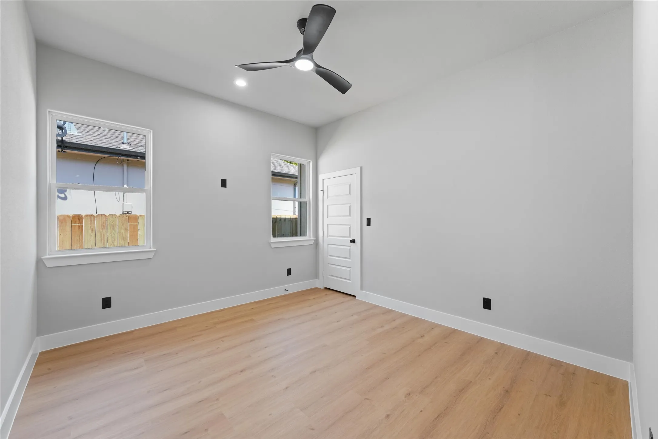 Single Family Residence For Sale in Dallas County , 5719 Bon Air Drive, Dallas, Texas 75241, 3 Bedroom, 3 Bathroom, 2 Garage spaces, 1,889 Sqft, built in 2026, mls#21373712, Real Estate Agent in Dallas, Homes For Sale in Dallas county, Homes For Sale in Dallas, Realtor in Dallas Texas, Real Estate Brokerage Independent Realty Texas, Luminita Cordes Realtor