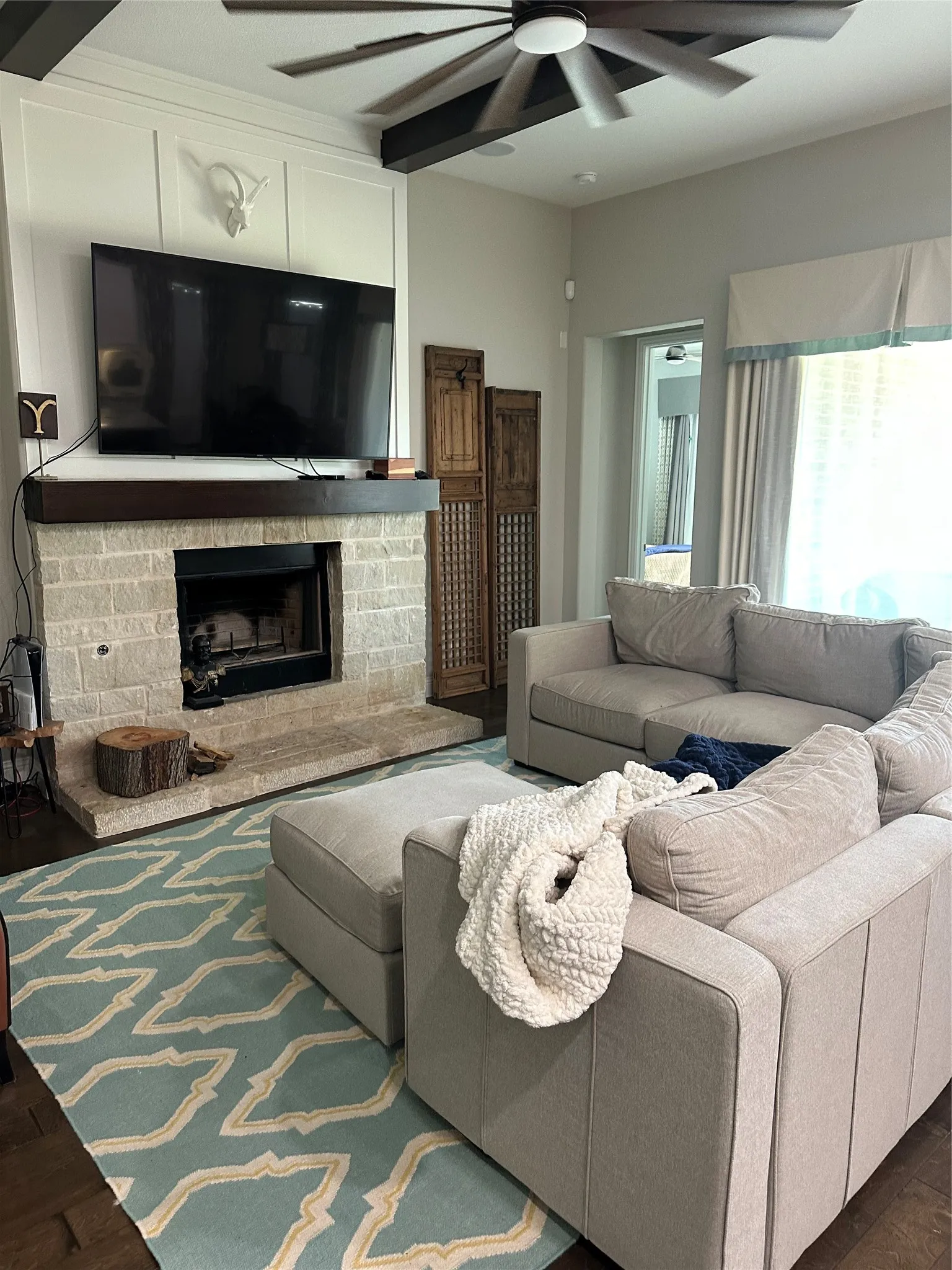 Single Family Residence For Sale in Collin County , 2615 Maverick Way, Celina, Texas 75009, 4 Bedroom, 4 Bathroom, 2 Garage spaces, 3,135 Sqft, built in 2016, mls#21373792, Real Estate Agent in Celina, Homes For Sale in Collin county, Homes For Sale in Celina, Realtor in Celina Texas, Real Estate Brokerage Independent Realty Texas, Luminita Cordes Realtor
