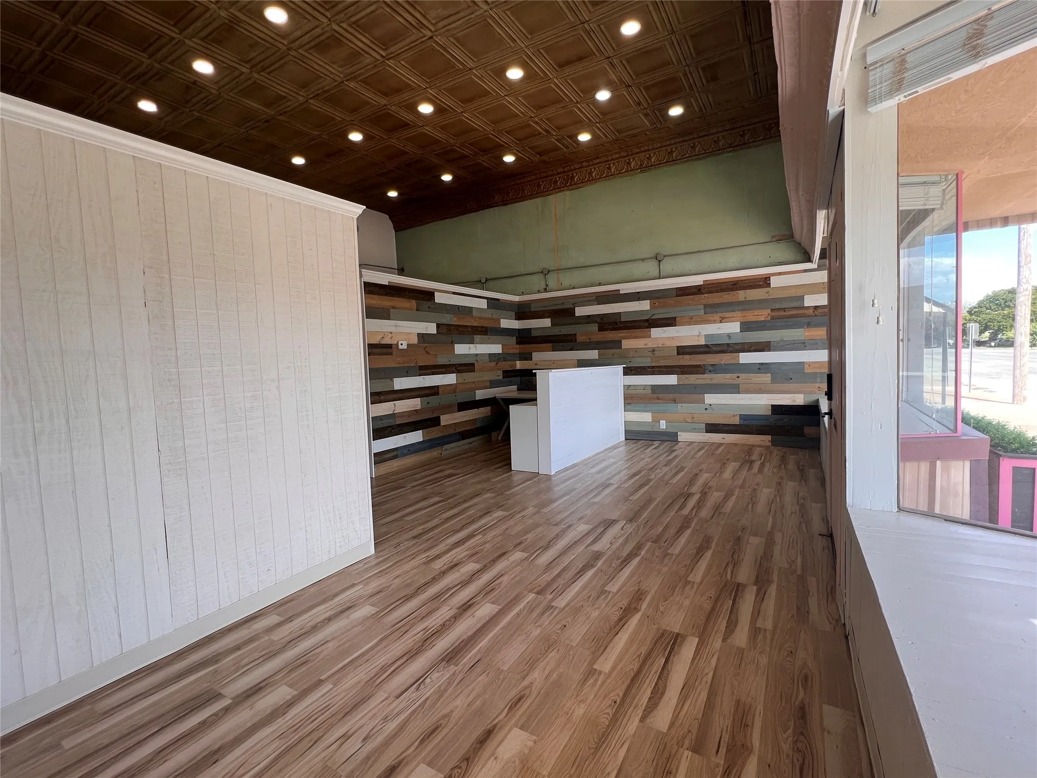Office For Rent in Taylor County , 426 Graham Street, Tuscola, Texas 79562, 0, 0, Garage spaces, 0 Sqft, built in 1960, mls#21374396, Real Estate Agent in Tuscola, Homes For Rent in Taylor county, Homes For Rent in Tuscola, Realtor in Tuscola Texas, Real Estate Brokerage Independent Realty Texas, Luminita Cordes Realtor