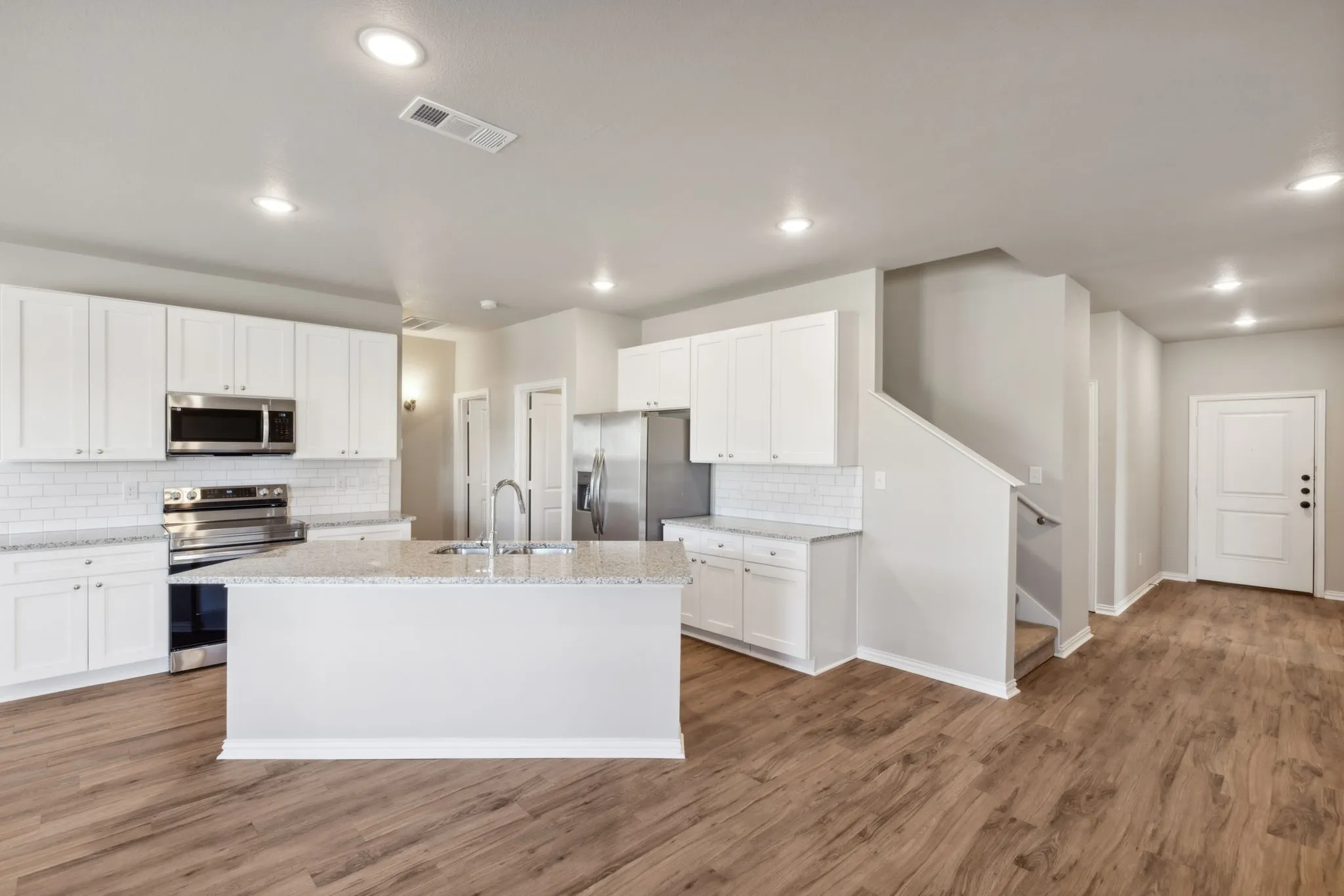 Single Family Residence For Rent in Parker County , 712 Taliaferro, Springtown, Texas 76082, 3 Bedroom, 3 Bathroom, 2 Garage spaces, 1,837 Sqft, built in 2022, mls#21374491, Real Estate Agent in Springtown, Homes For Rent in Parker county, Homes For Rent in Springtown, Realtor in Springtown Texas, Real Estate Brokerage Independent Realty Texas, Luminita Cordes Realtor