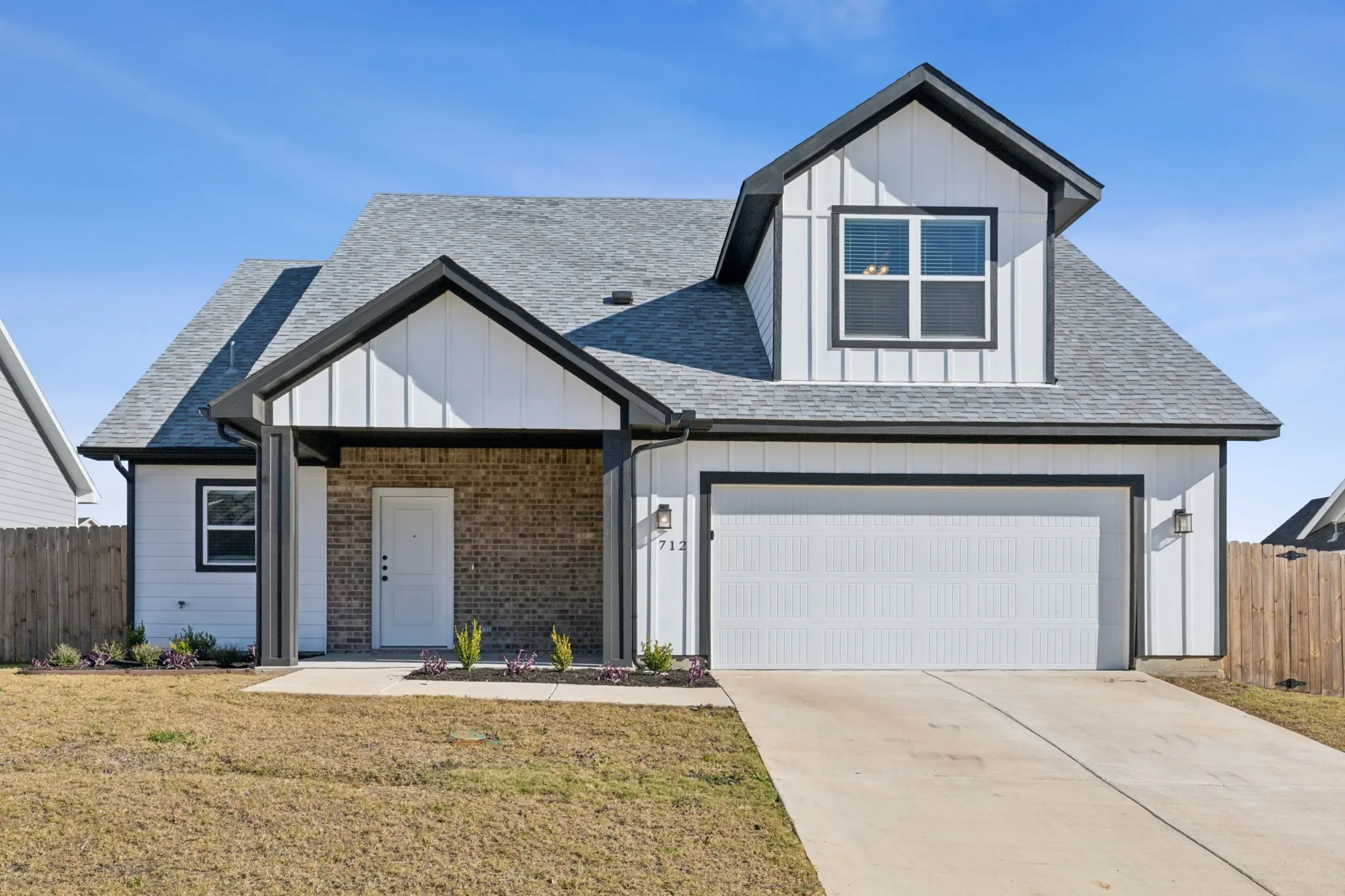 Single Family Residence For Rent in Parker County , 712 Taliaferro, Springtown, Texas 76082, 3 Bedroom, 3 Bathroom, 2 Garage spaces, 1,837 Sqft, built in 2022, mls#21374491, Real Estate Agent in Springtown, Homes For Rent in Parker county, Homes For Rent in Springtown, Realtor in Springtown Texas, Real Estate Brokerage Independent Realty Texas, Luminita Cordes Realtor