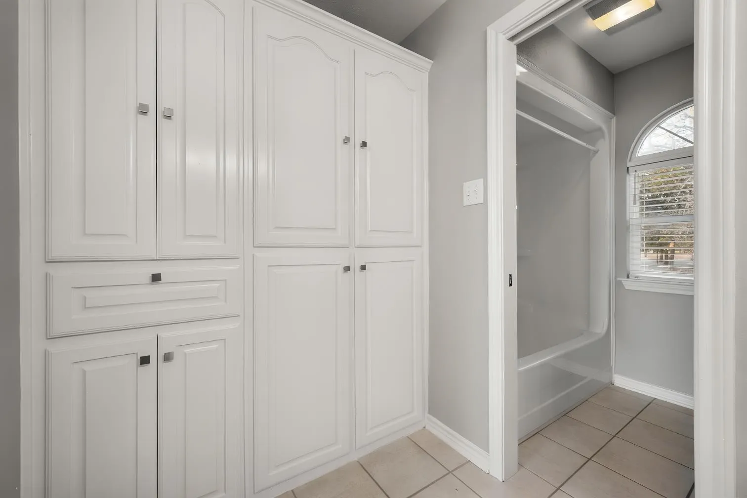 Storage in the 2nd floor bathroom
