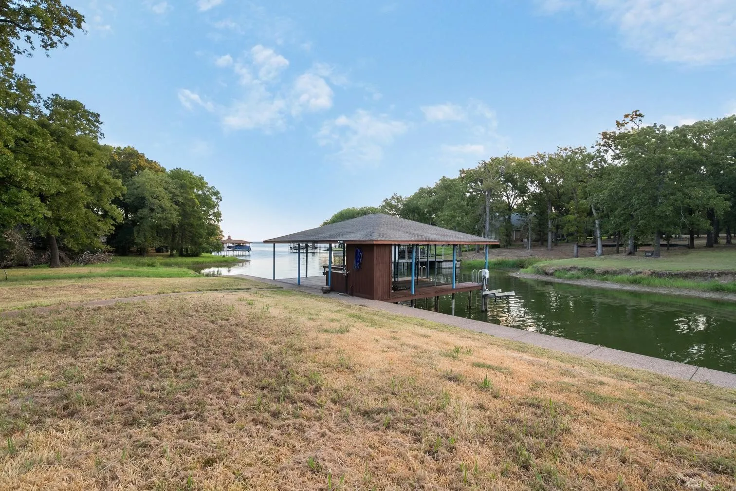 Boat lift, jet ski crane system and personal watercraft lift