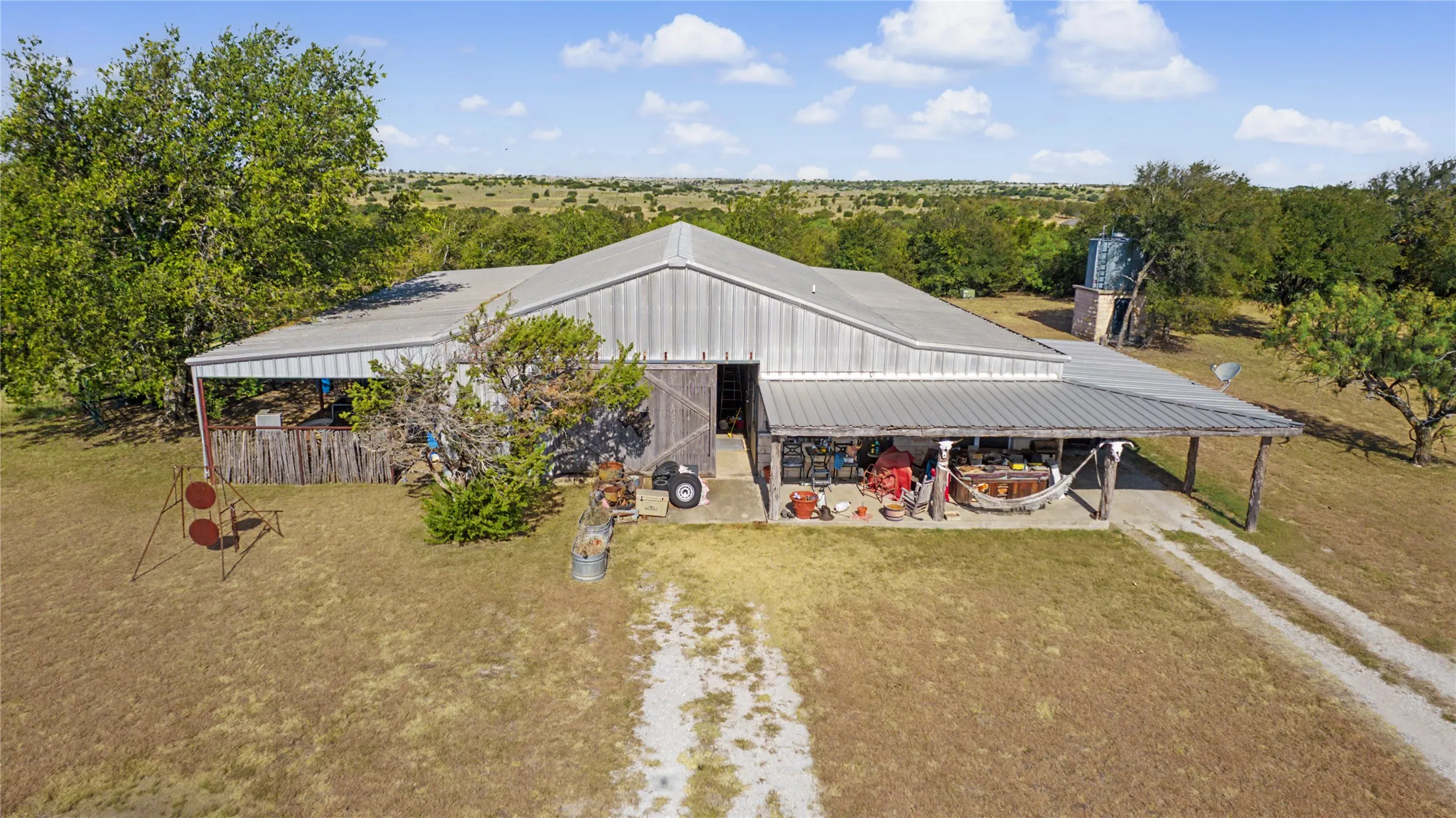 Barn/Apartment