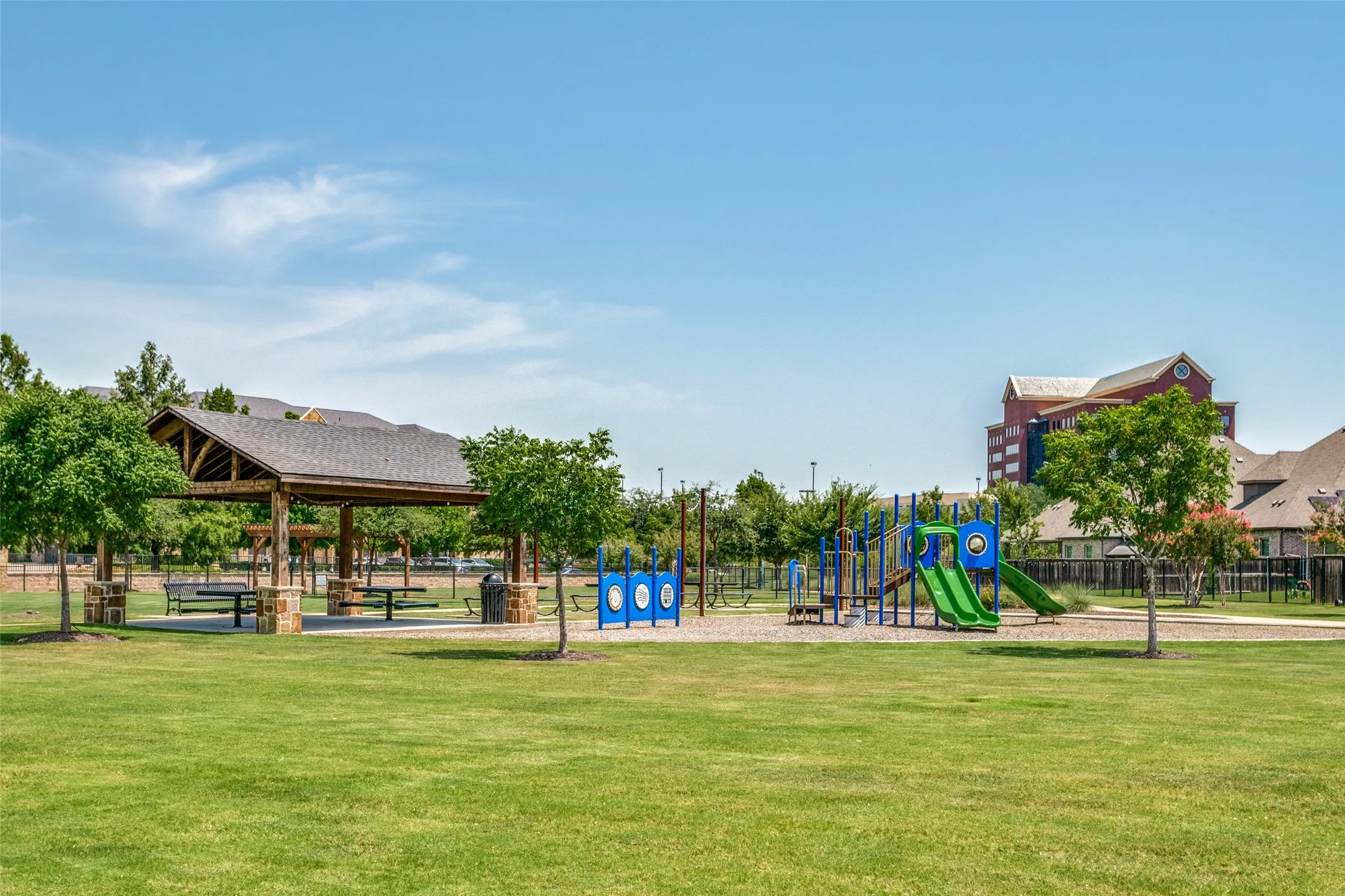 Single Family Residence For Sale in Dallas County , 12679 Royal Oaks Lane, Farmers Branch, Texas 75234, 5 Bedroom, 4 Bathroom, 2 Garage spaces, 3,879 Sqft, built in 2022, mls#21374340, Real Estate Agent in Farmers Branch, Homes For Sale in Dallas county, Homes For Sale in Farmers Branch, Realtor in Farmers Branch Texas, Real Estate Brokerage Independent Realty Texas, Luminita Cordes Realtor
