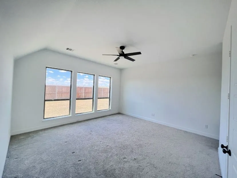 Single Family Residence For Rent in Collin County , 2524 Lafayette Drive, Celina, Texas 75009, 4 Bedroom, 3 Bathroom, 2 Garage spaces, 2,807 Sqft, built in 2024, mls#21374501, Real Estate Agent in Celina, Homes For Rent in Collin county, Homes For Rent in Celina, Realtor in Celina Texas, Real Estate Brokerage Independent Realty Texas, Luminita Cordes Realtor