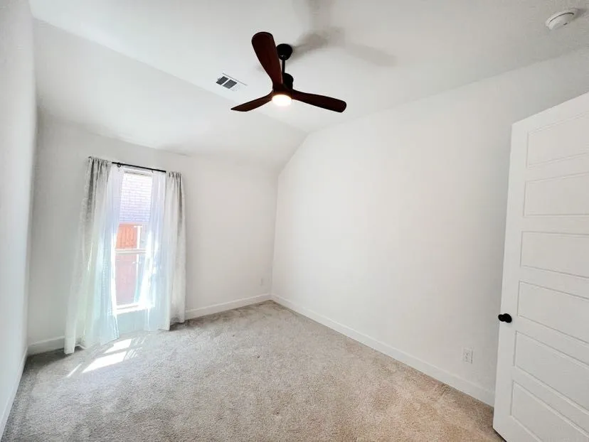 Single Family Residence For Rent in Collin County , 2524 Lafayette Drive, Celina, Texas 75009, 4 Bedroom, 3 Bathroom, 2 Garage spaces, 2,807 Sqft, built in 2024, mls#21374501, Real Estate Agent in Celina, Homes For Rent in Collin county, Homes For Rent in Celina, Realtor in Celina Texas, Real Estate Brokerage Independent Realty Texas, Luminita Cordes Realtor