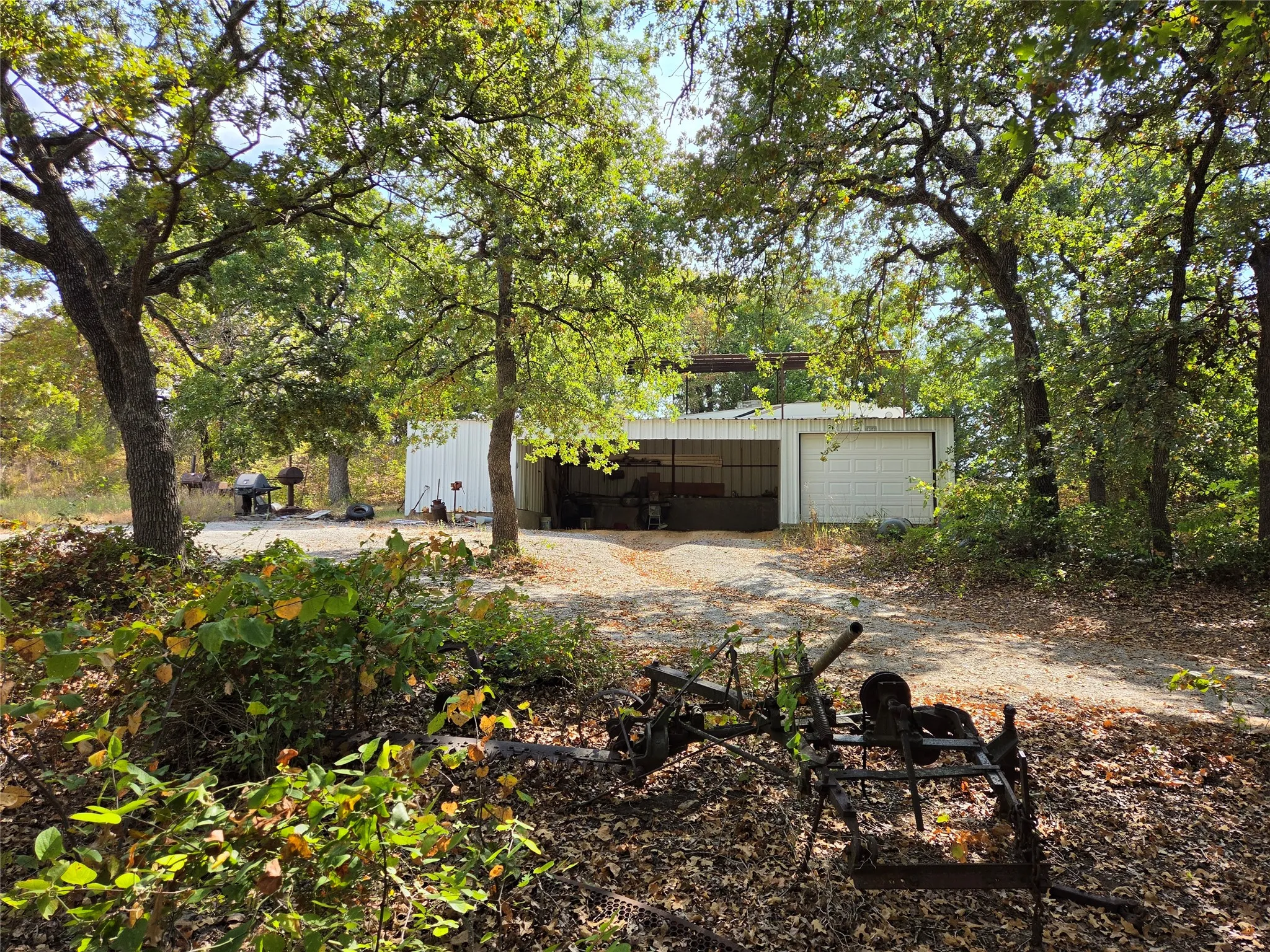 Single Family Residence For Sale in Montague County , 151 Michael Lane, St Jo, Texas 76265, 3 Bedroom, 2 Bathroom, 1 Garage spaces, 1,275 Sqft, built in 1987, mls#21369557, Real Estate Agent in St Jo, Homes For Sale in Montague county, Homes For Sale in St Jo, Realtor in St Jo Texas, Real Estate Brokerage Independent Realty Texas, Luminita Cordes Realtor