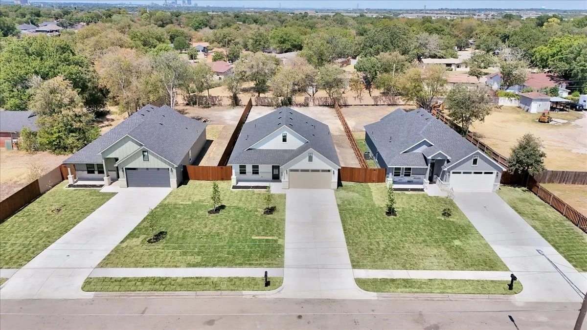 Single Family Residence For Sale in Tarrant County , 5625 Oak Grove Road N, Fort Worth, Texas 76134, 4 Bedroom, 2 Bathroom, 2 Garage spaces, 1,798 Sqft, built in 2026, mls#21374506, Real Estate Agent in Fort Worth, Homes For Sale in Tarrant county, Homes For Sale in Fort Worth, Realtor in Fort Worth Texas, Real Estate Brokerage Independent Realty Texas, Luminita Cordes Realtor